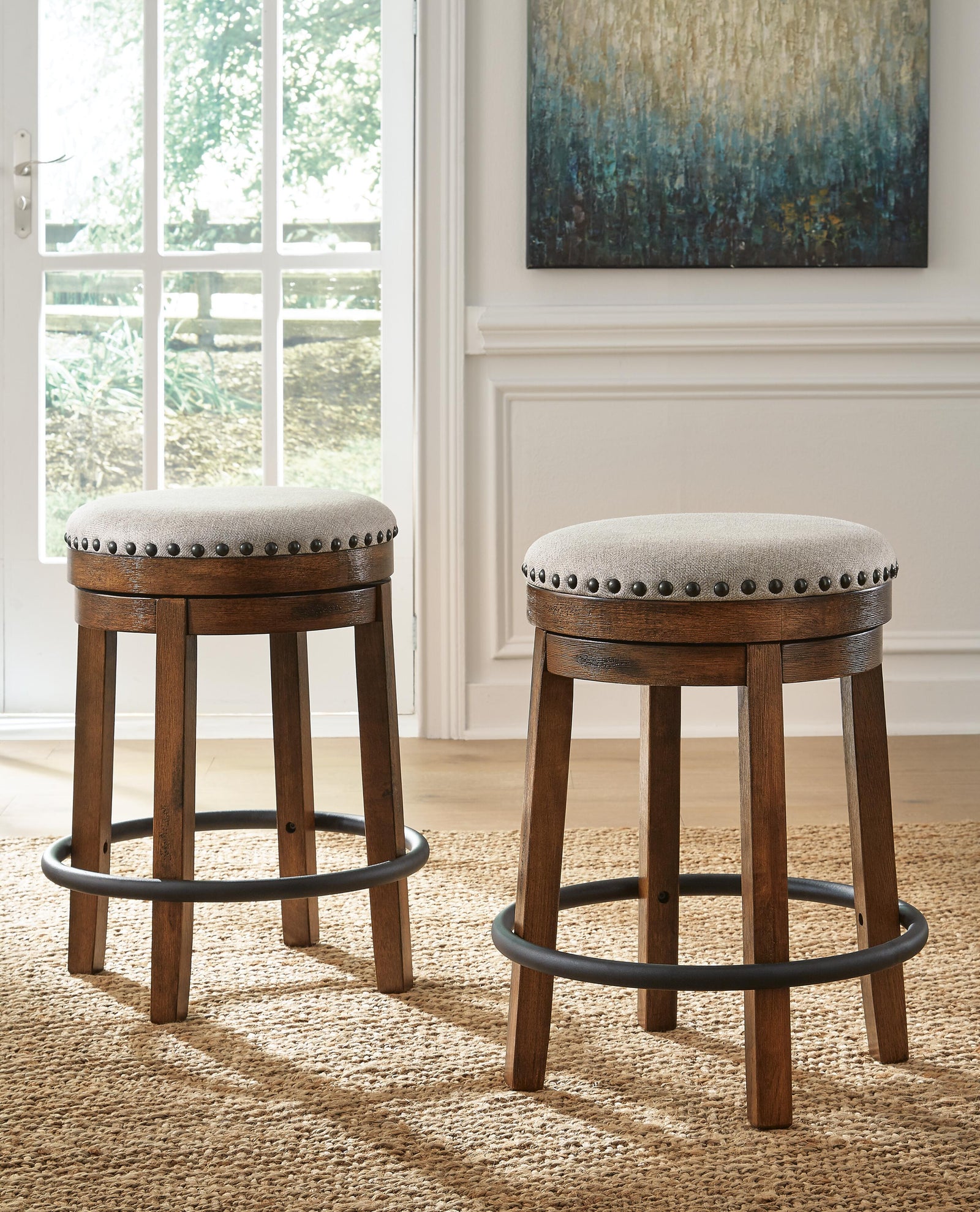 Valebeck Dining Set (D546-SI) - Image 10