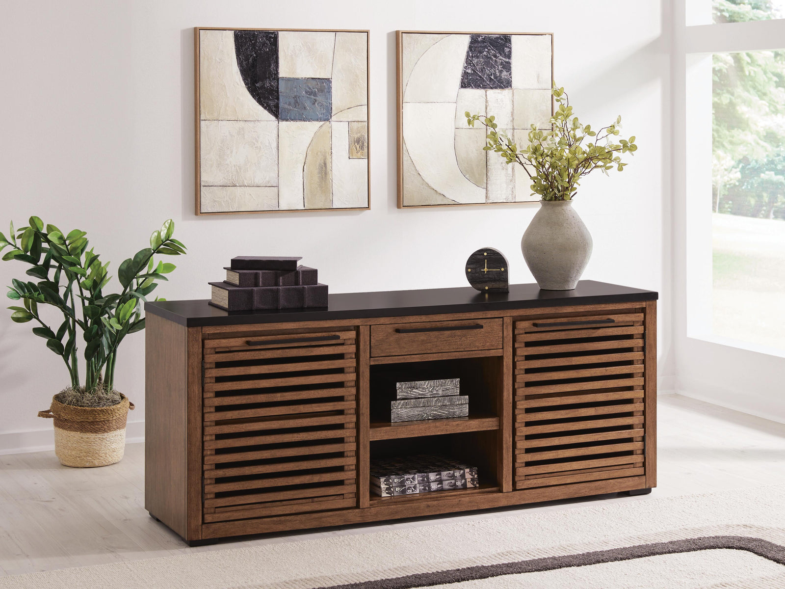 Kallari Credenza (H737-SI) - Image 2