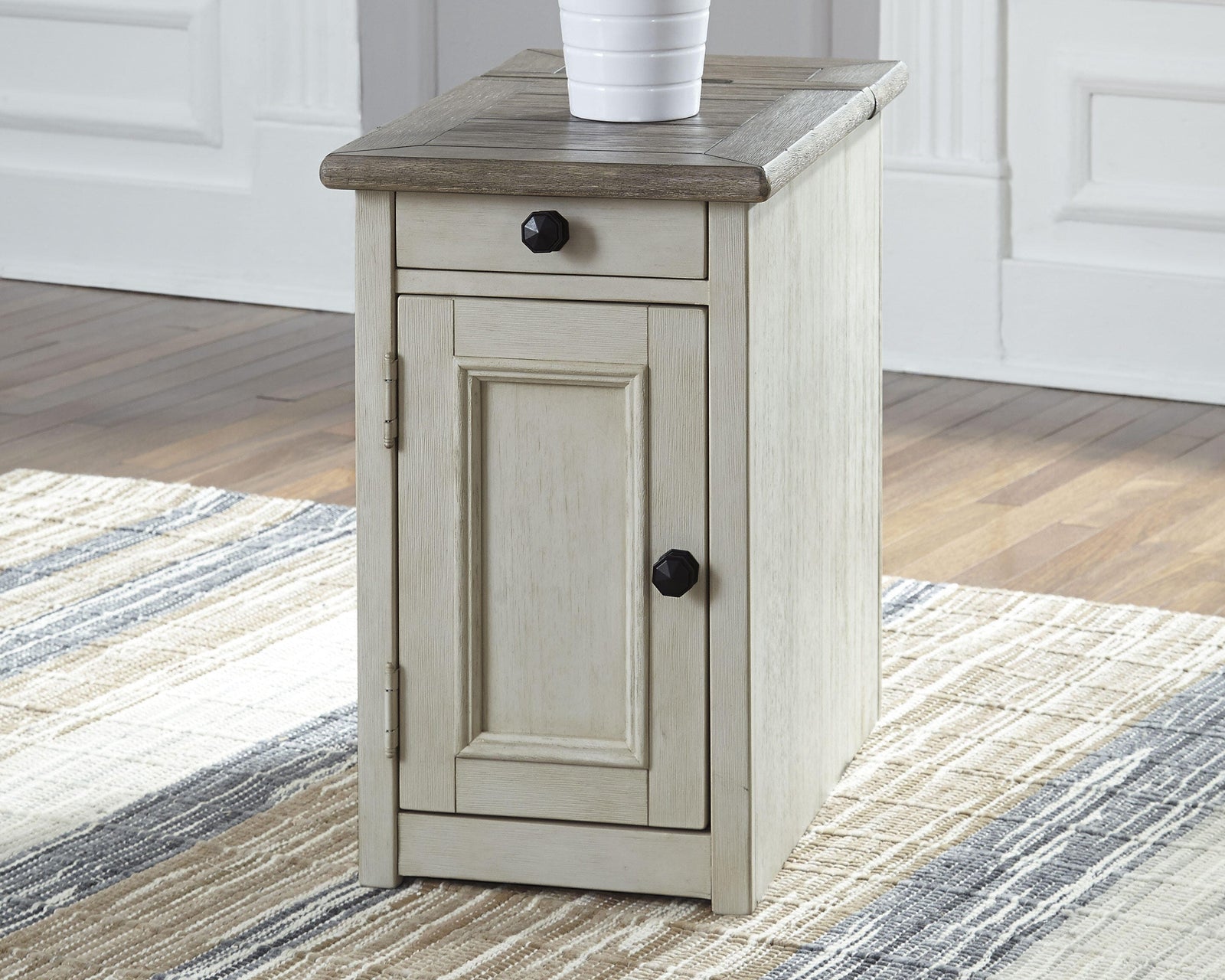 Bolanburg Coffee Table and 2 Chairside End Tables - Two-tone (T637-SI) - Image 6