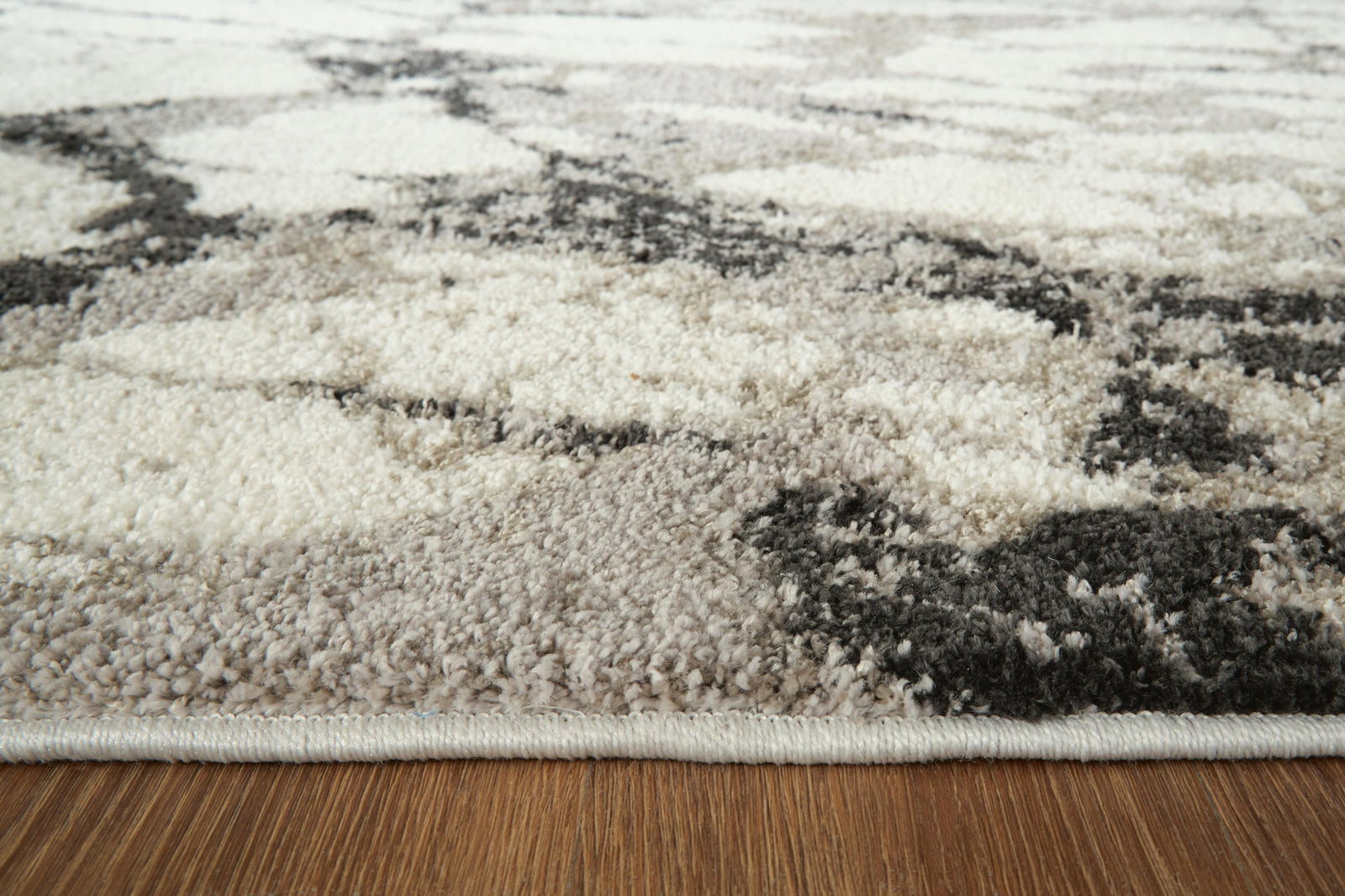 Worthbrook Large Rug (R40872-SI) - Image 5