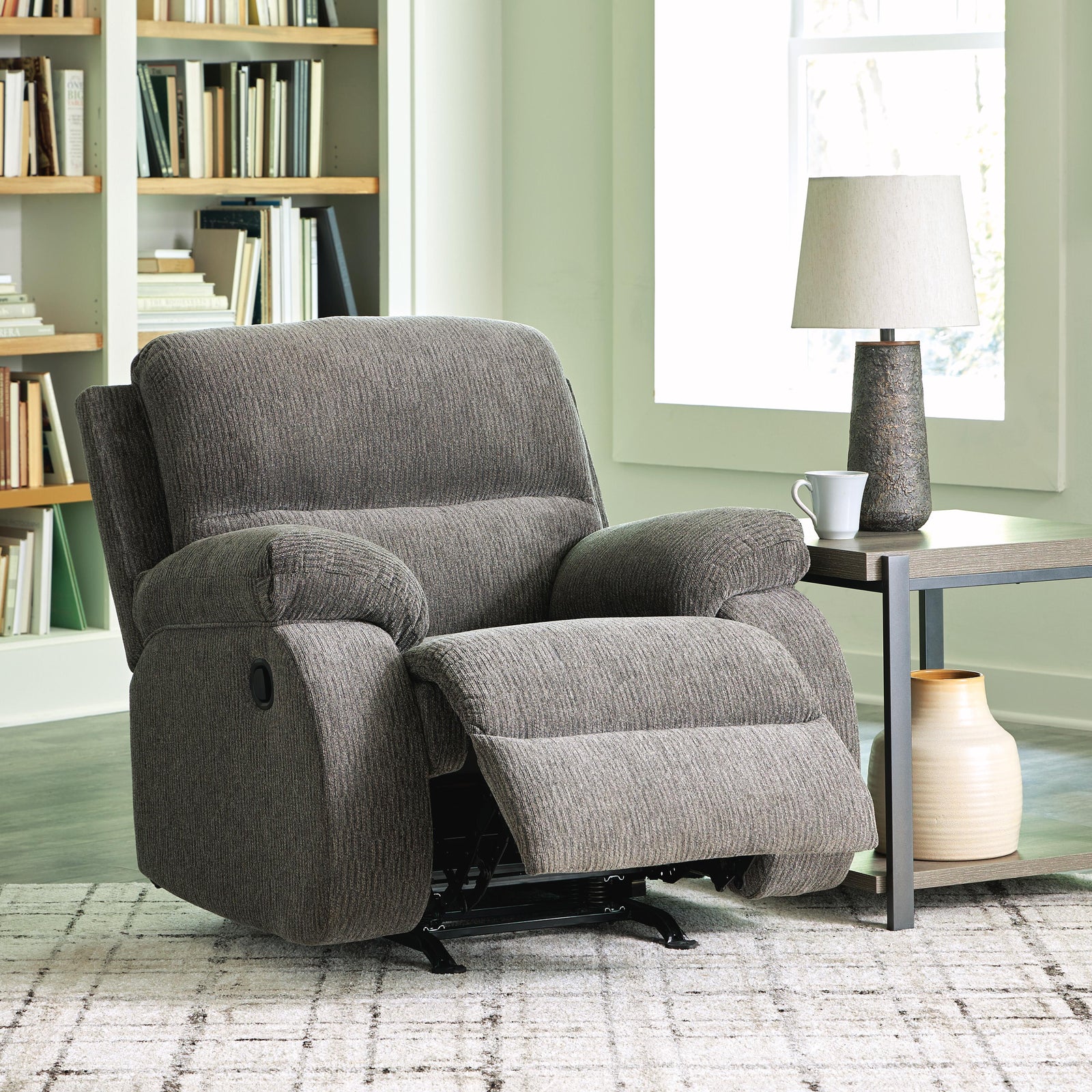 Scranto Recliner (66502-SI) - Image 8