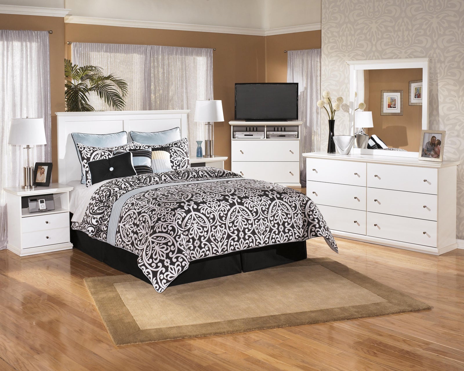Bostwick Shoals Dresser - White (B139-SI) - Image 7