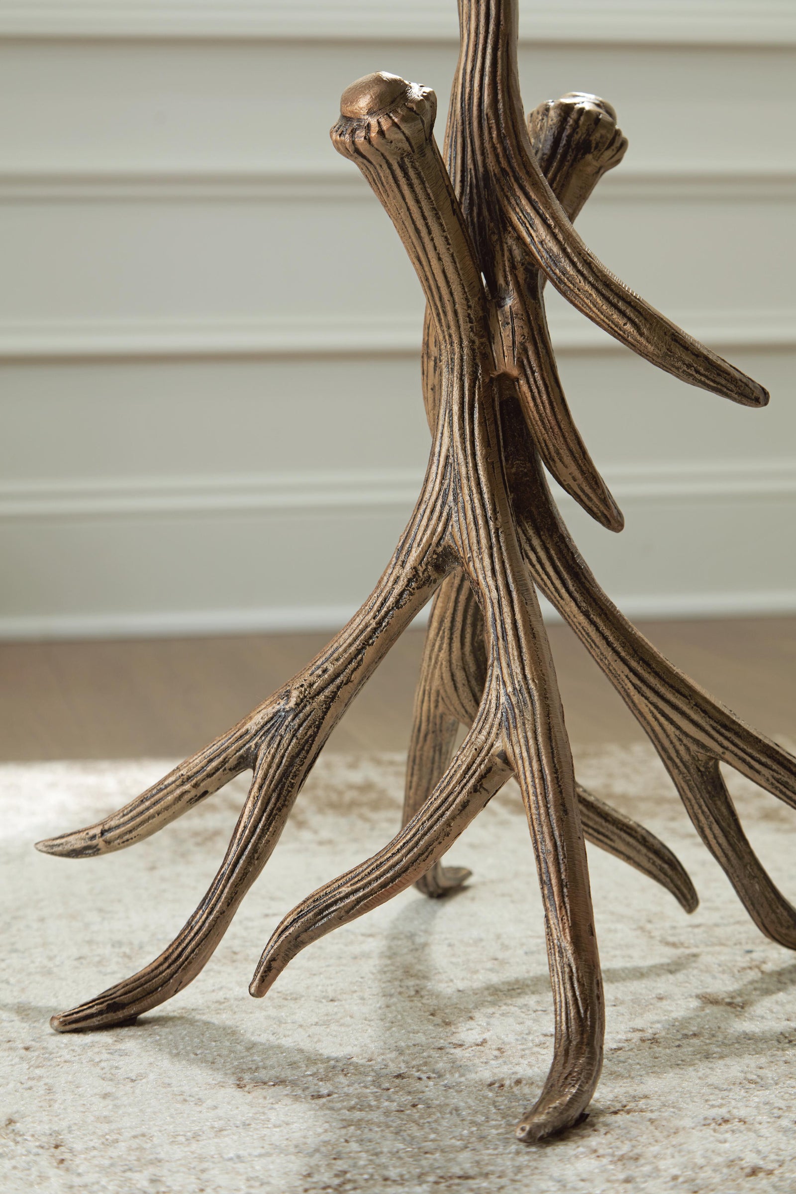 Lemkins Accent Table (A4000606-SI) - Image 6