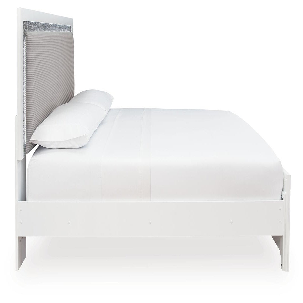 Maeling Queen Upholstered Panel Bed, Dresser, Mirror and Nightstand (PCB1119-SI) - Image 6