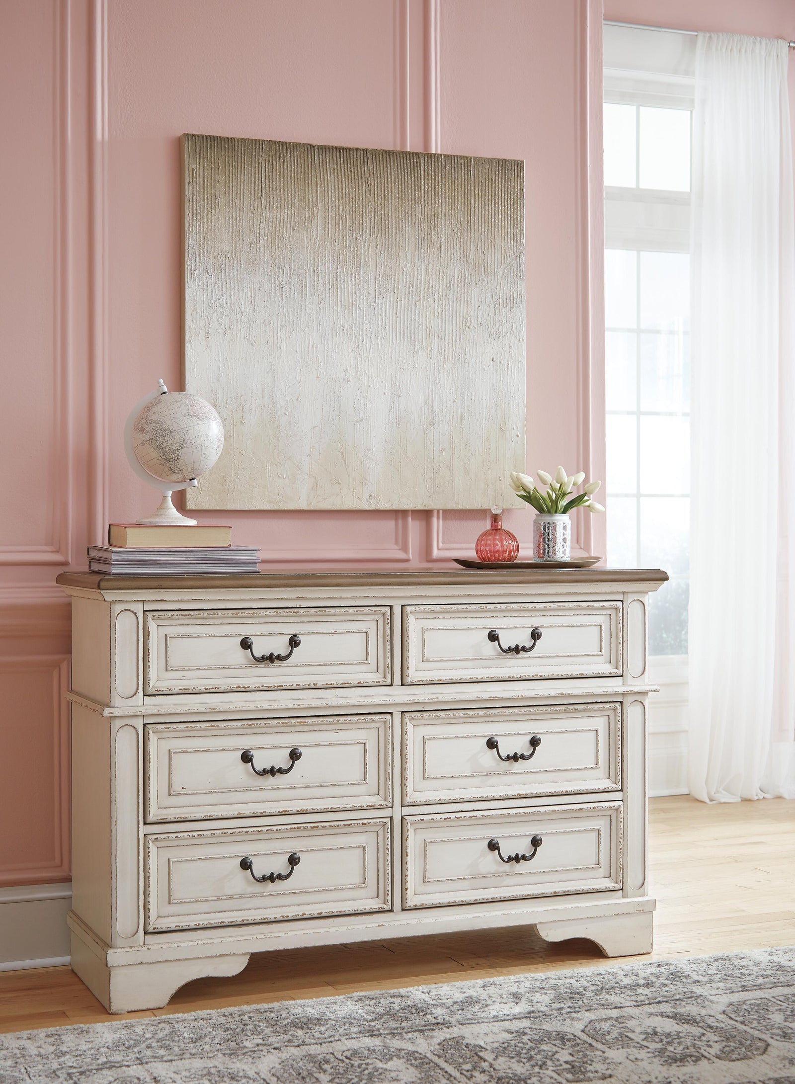 Realyn Panel Bed, Dresser and 2 Nightstands - Two-tone (B743-SI) - Image 12