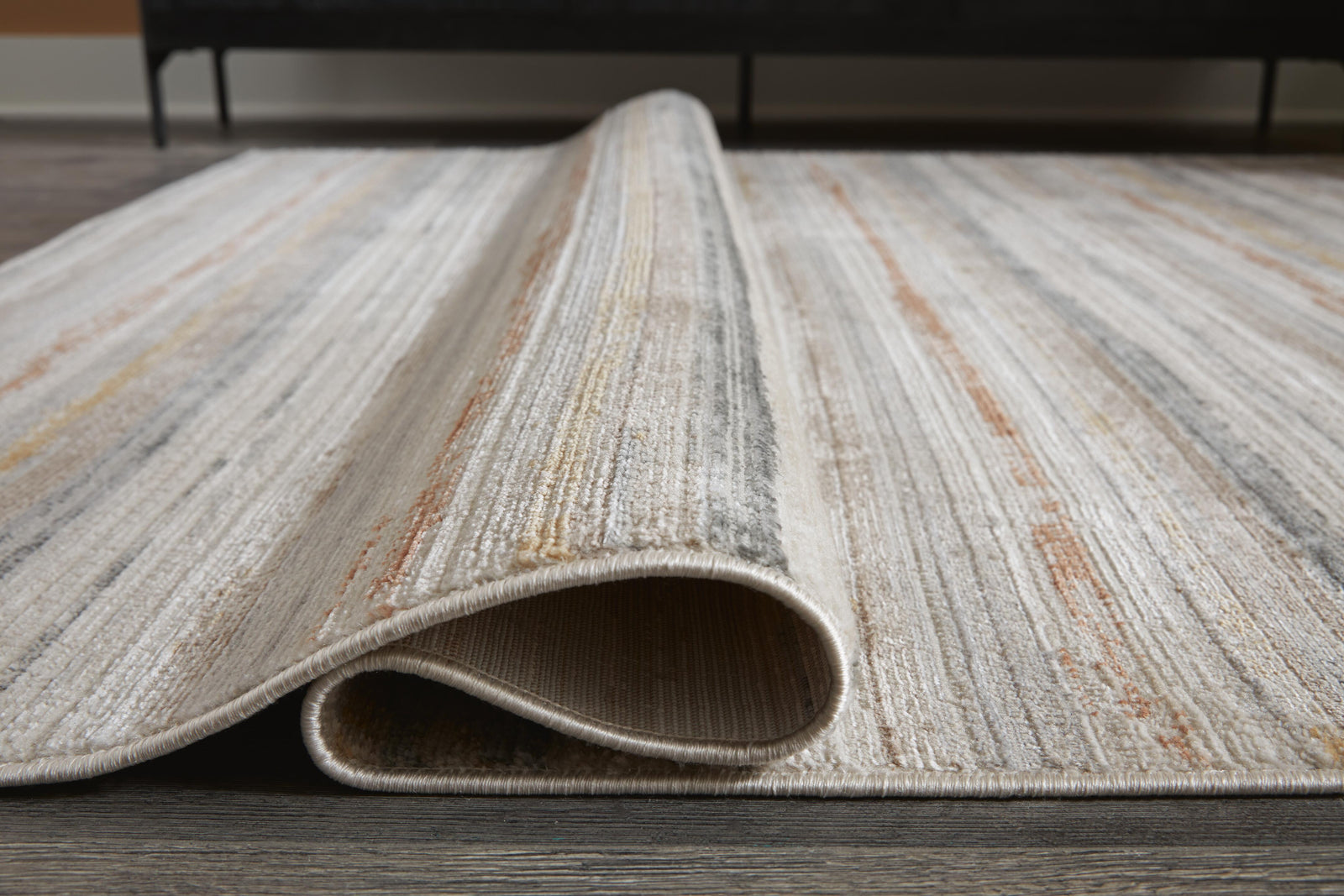 Artney 8 x 10 Rug (R40702-SI) - Image 4