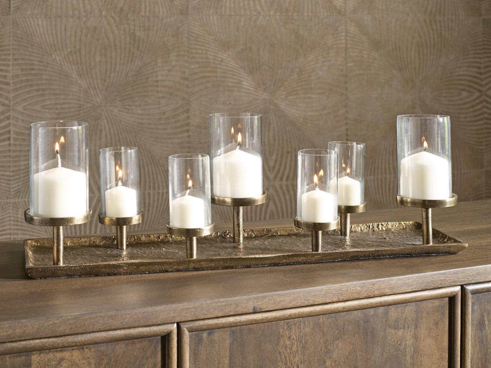 Wallmond Candle Holder (A2000820-SI) - Image 2