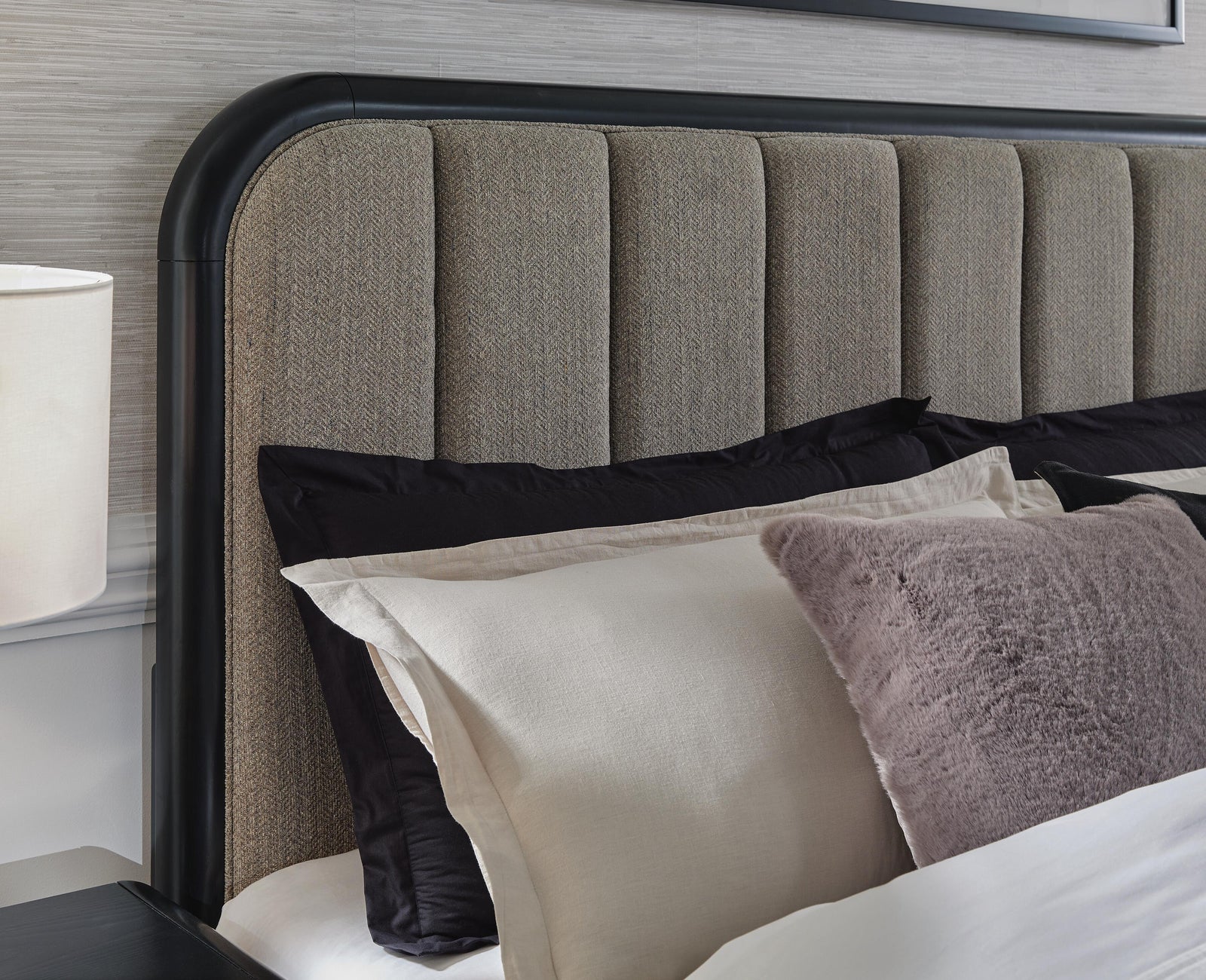 Rowanbeck Upholstered Panel Bed - Gray/Black (B821-SI) - Image 6
