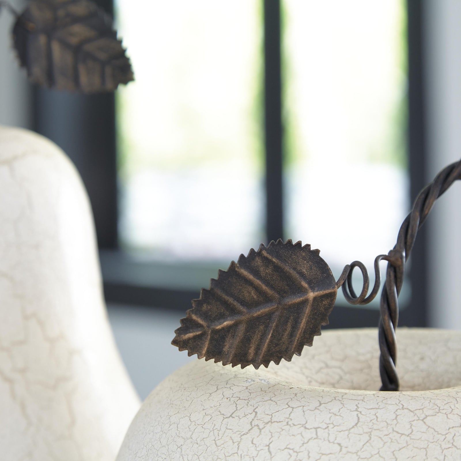 Bidelia Sculpture (Set of 2) (A2000381-SI) - Image 3