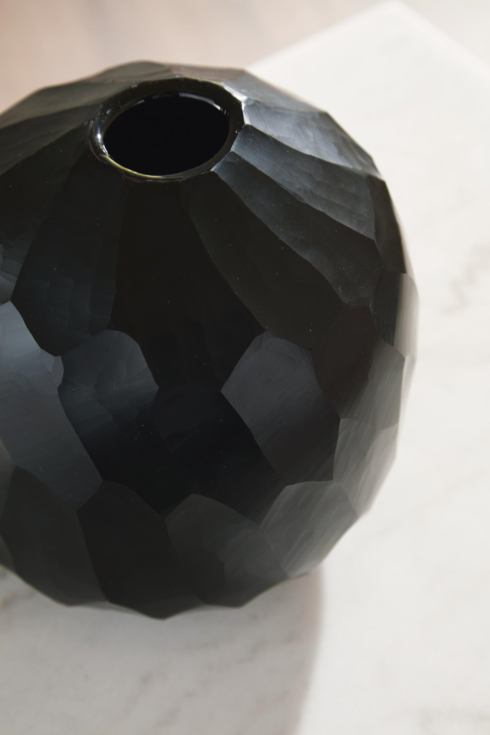 Ryanford Vase (A2000717-SI) - Image 3