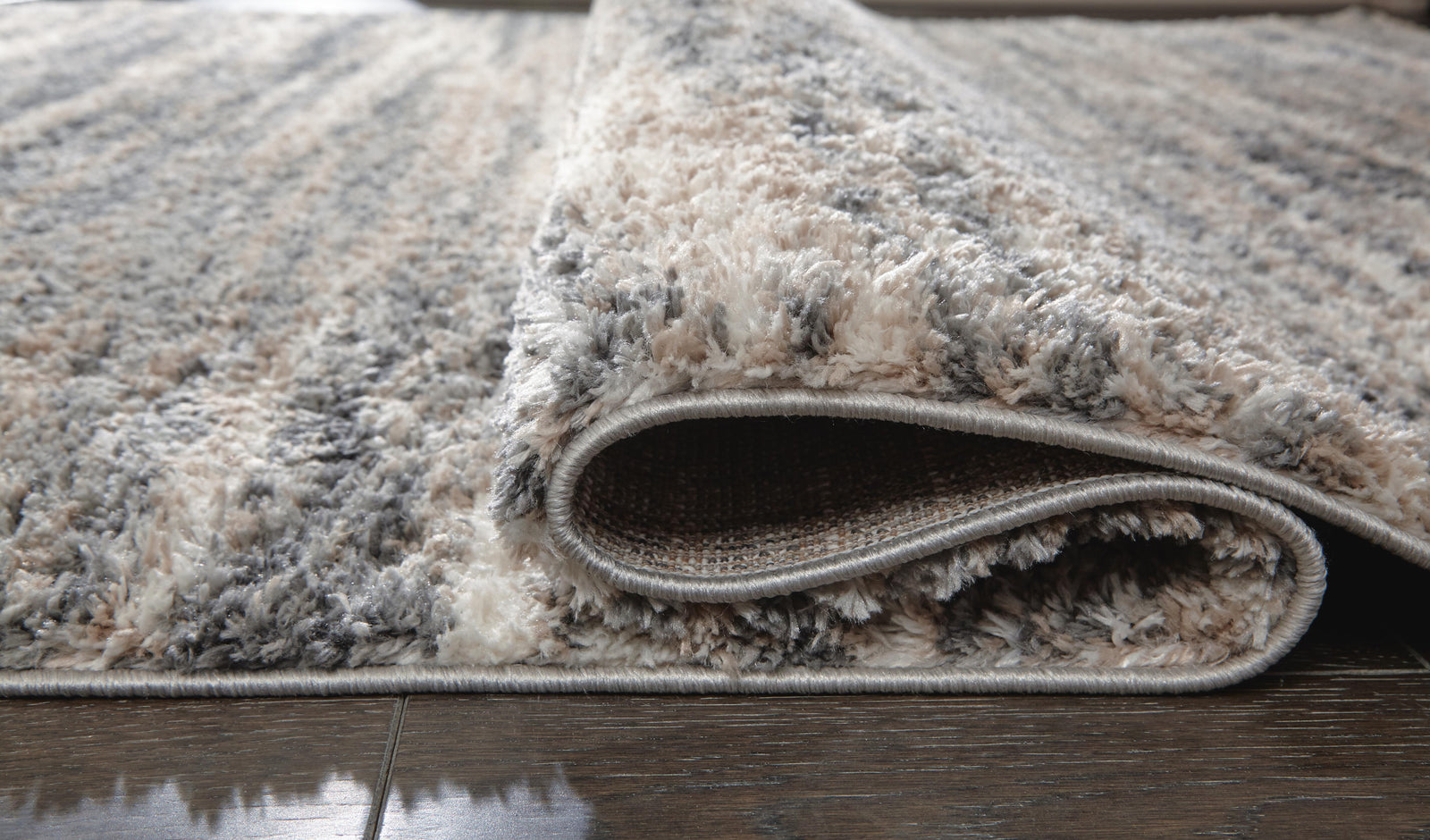 Gizela 53 x 73 Rug (R404862-SI) - Image 4