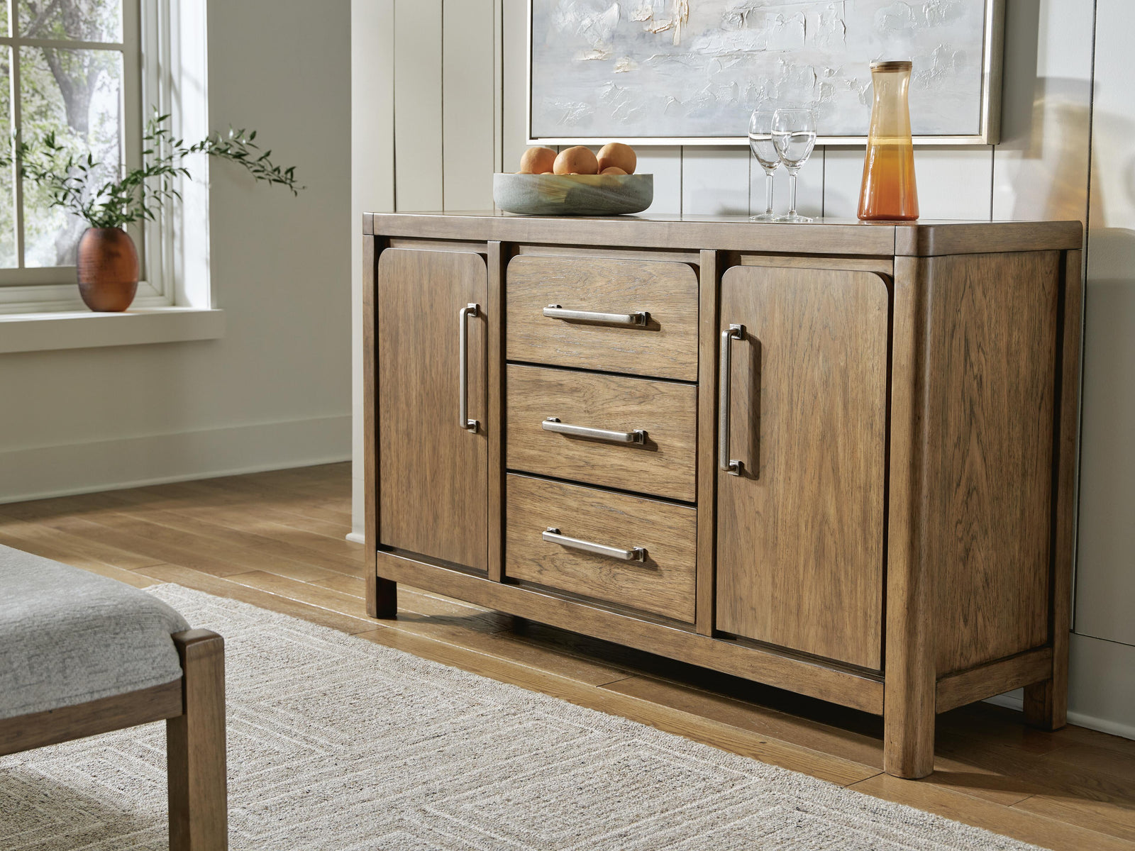 Cabalynn Dining Server (D974-SI) - Image 6