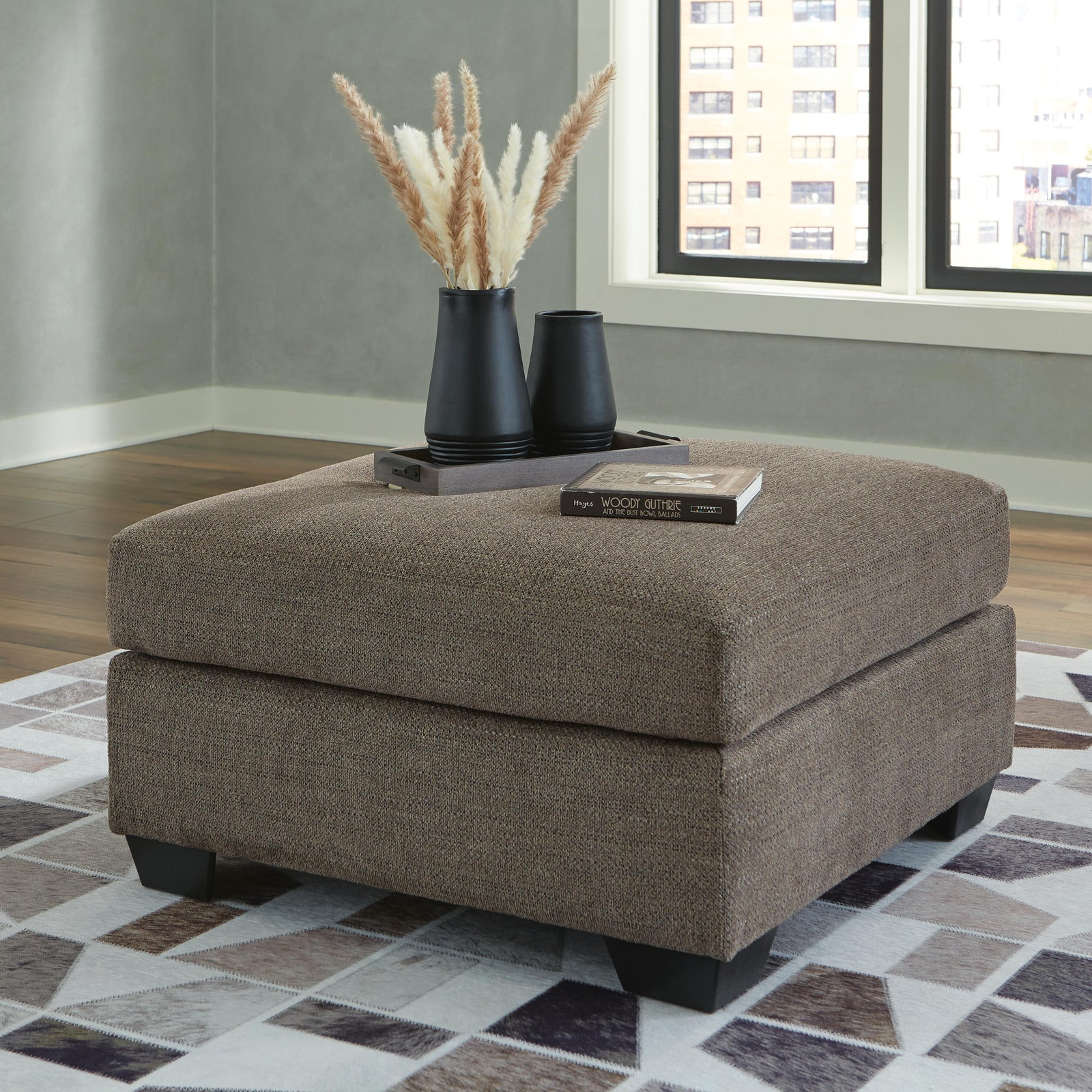 Mahoney Sofa (31005-SI) - Image 9