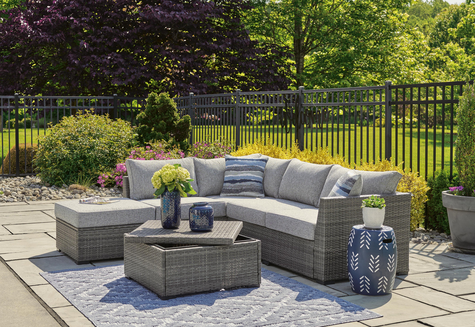 Petal Road Outdoor Loveseat Sectional/Ottoman/Table Set (Set of 4) (P297-SI) - Image 6