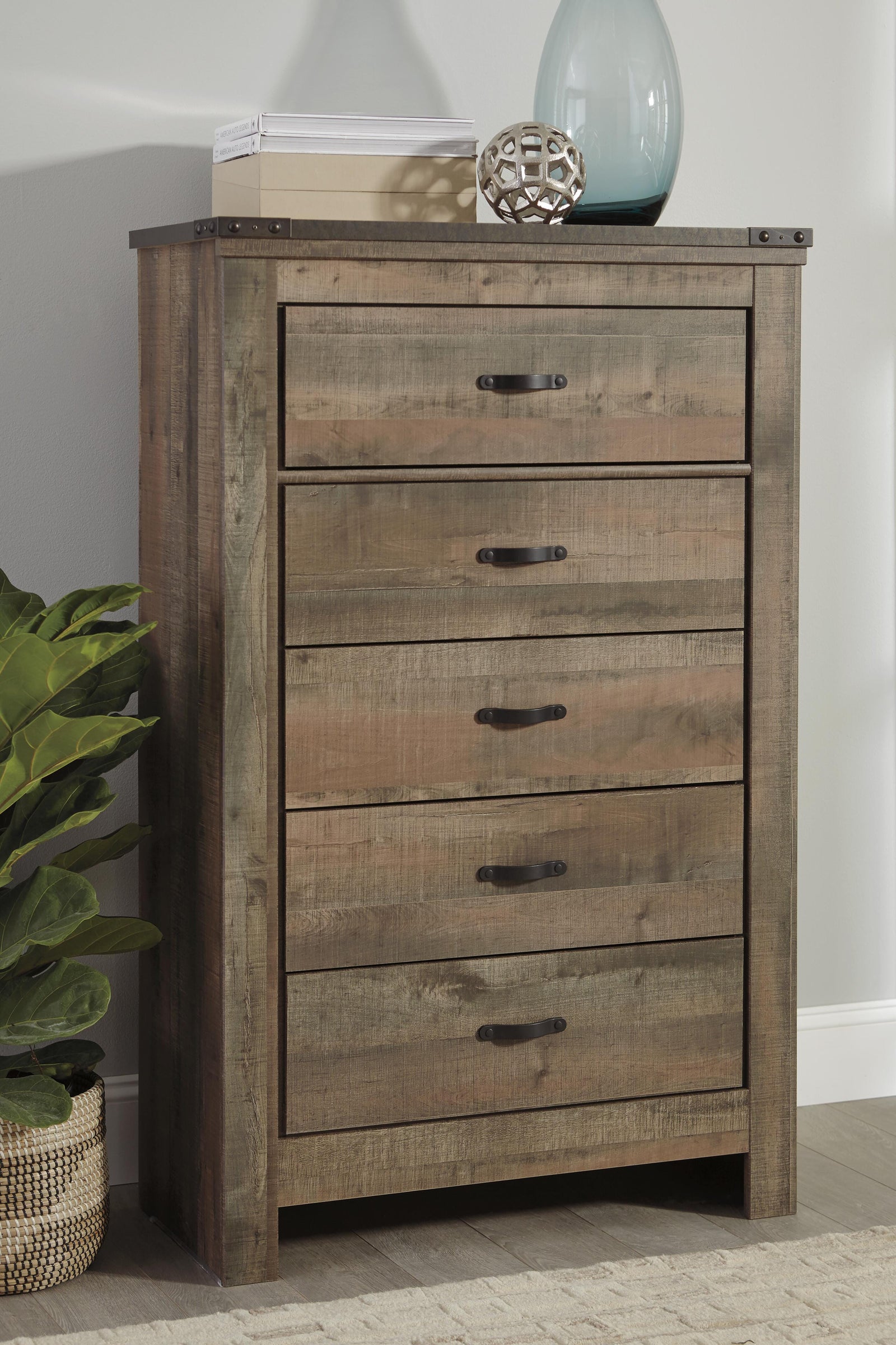 Trinell Panel Bed, Chest and 2 Nightstands - Brown (B446-SI) - Image 15