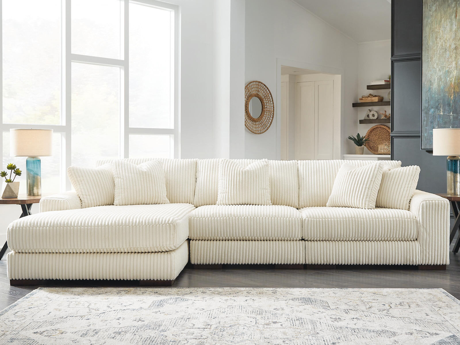 Lindyn 3-Piece Sectional with Chaise (21104-SI) - Image 2