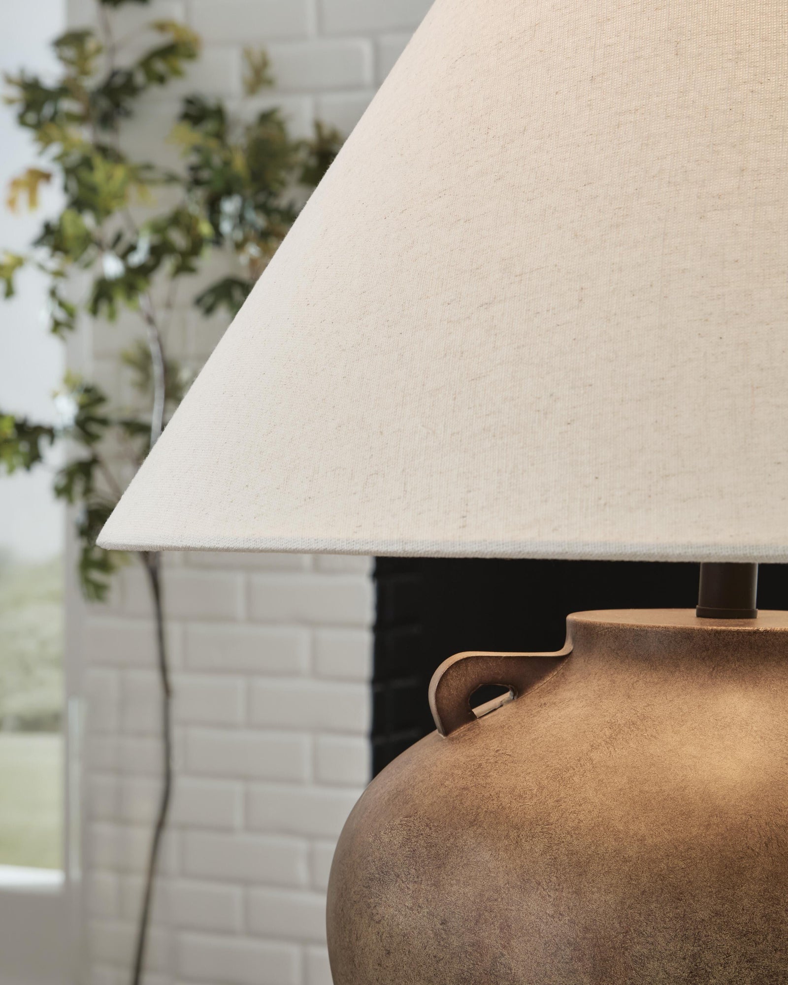 Ferrilby Table Lamp (L236064-SI) - Image 3