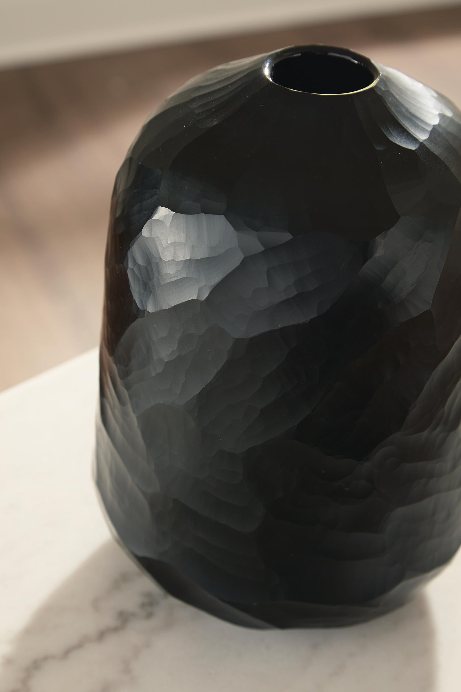 Ryanford Vase (A2000718-SI) - Image 3