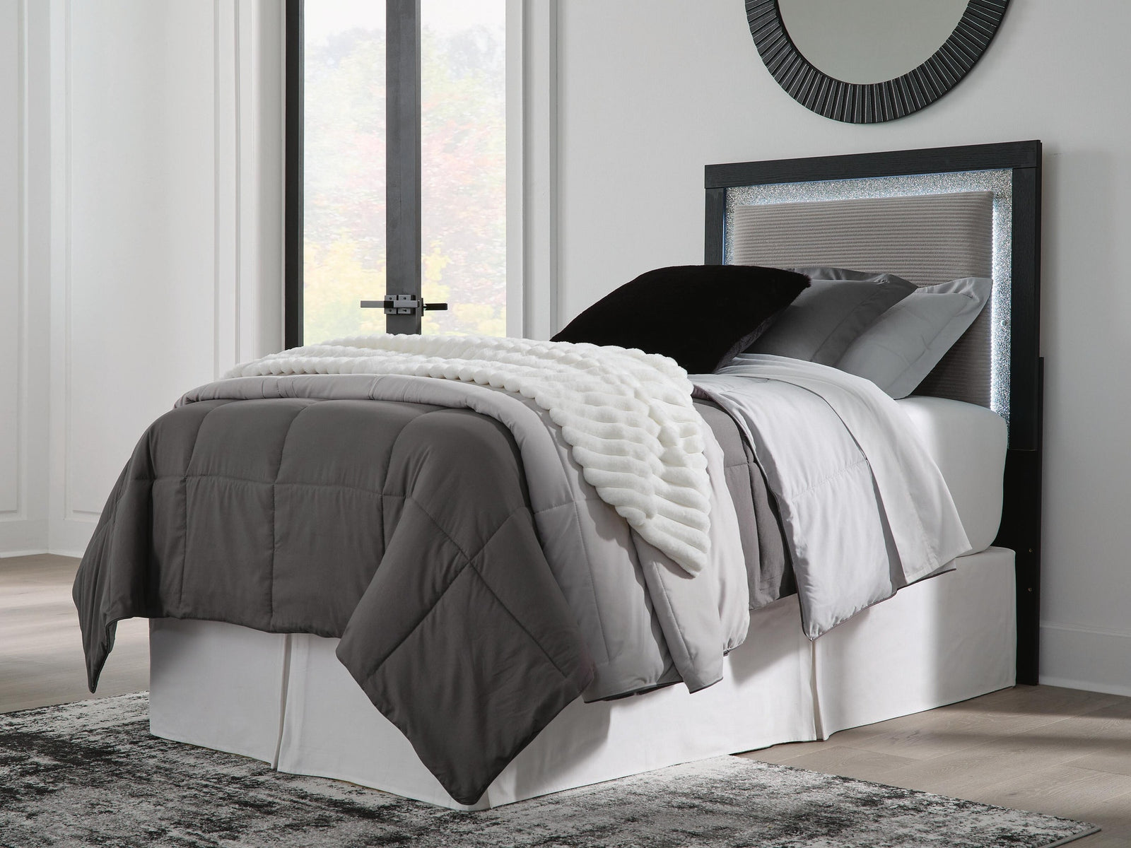 Maeling King Upholstered Panel Headboard (PCB1115-SI) - Image 2