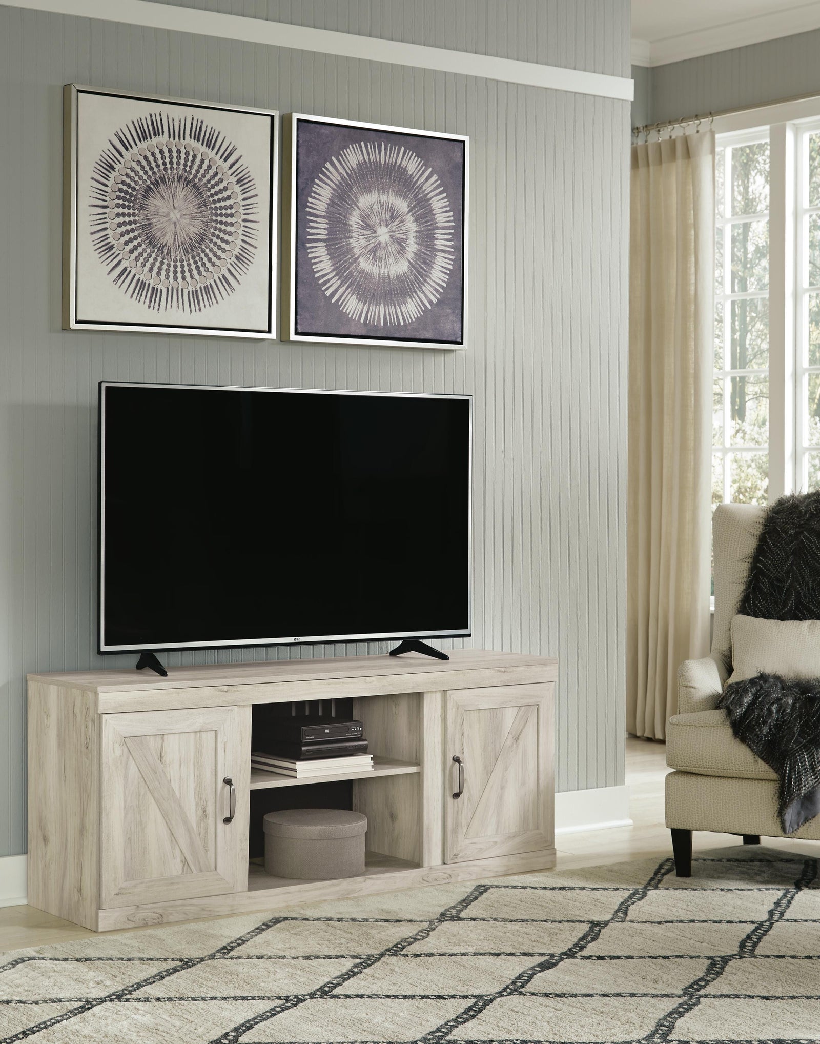 Bellaby 4-Piece Entertainment Center (EW0331-SI) - Image 13