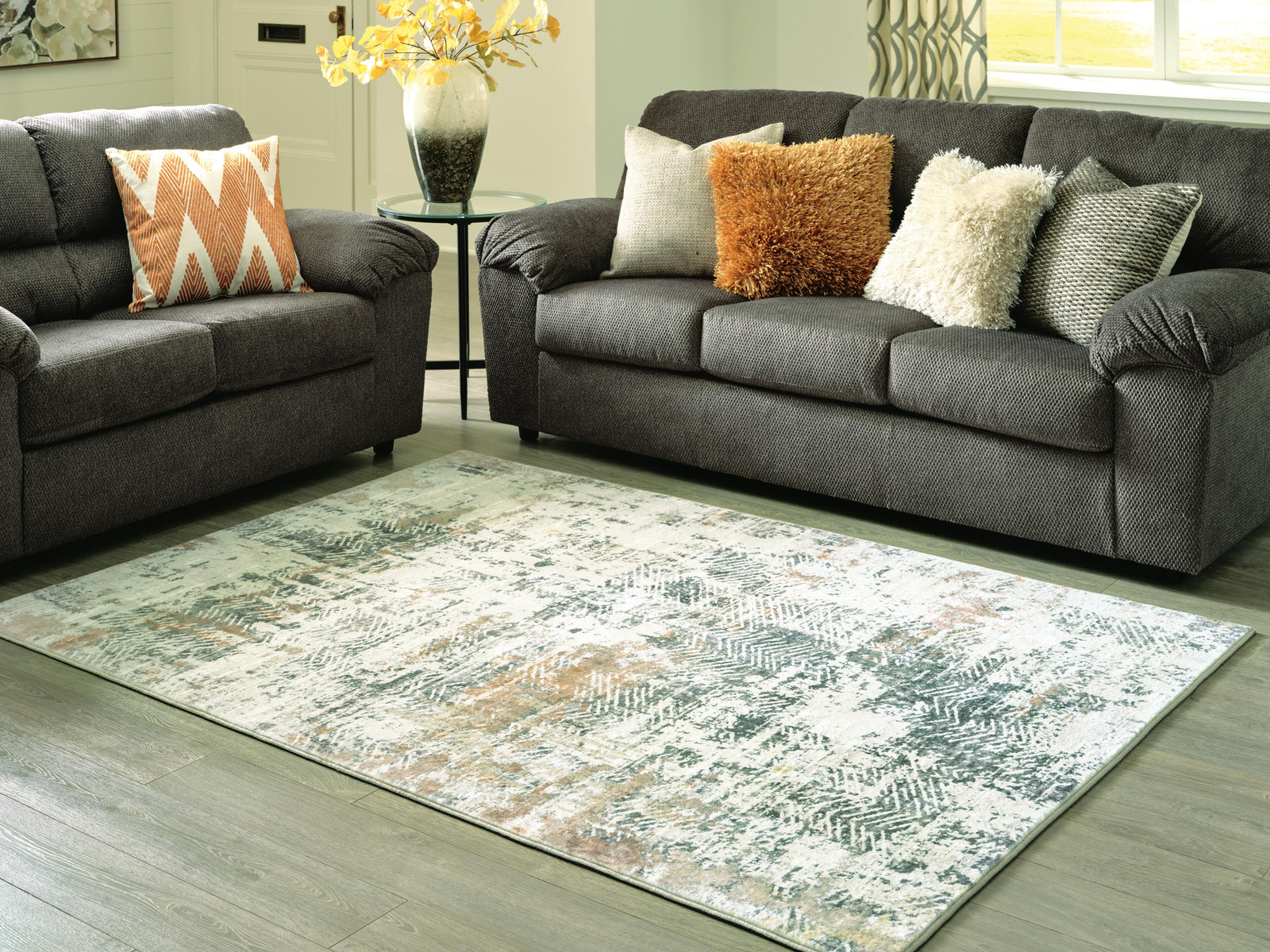 Redlings 5 x 7 Rug (R40545-SI) - Image 2