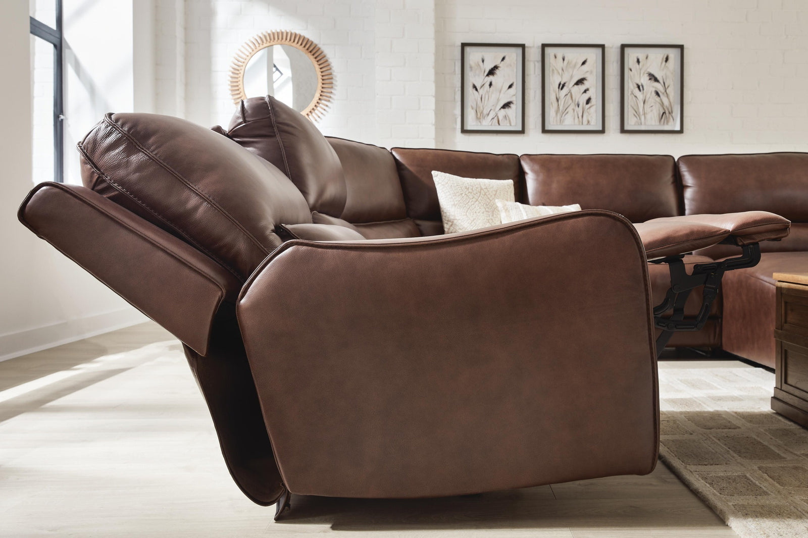 DeepWakes 7-Piece Reclining Sectional with Chaise and Storage Consoles (PCU62607-SI) - Image 4