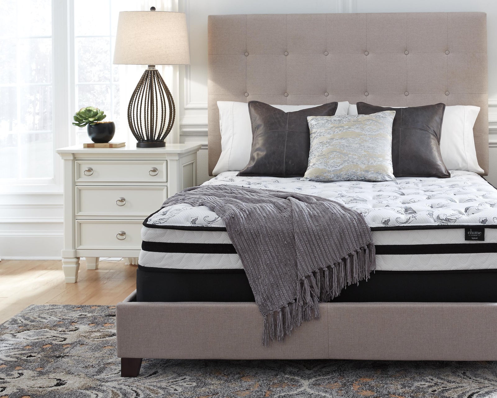 8 Inch Chime Innerspring King Mattress in a Box (M695-SI) - Image 13