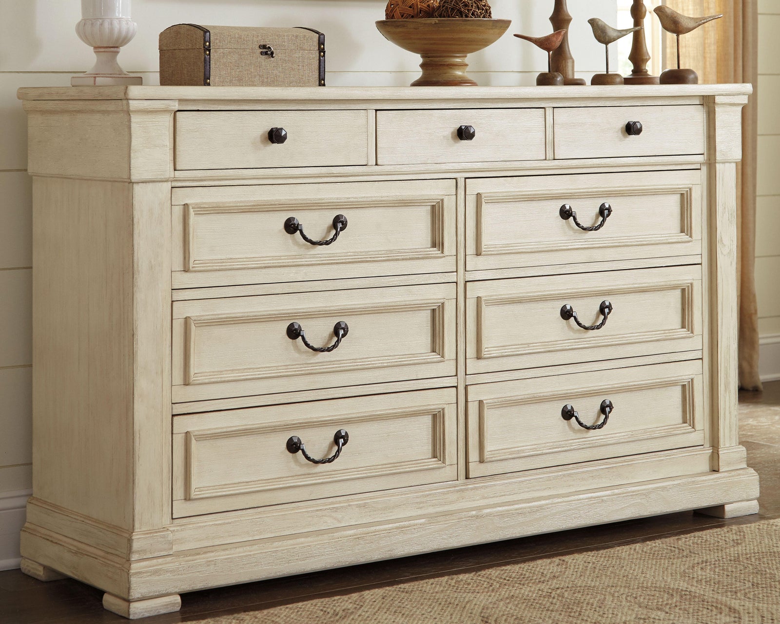 Realyn Dresser and 2 Nightstands - Two-tone (B743-SI) - Image 9