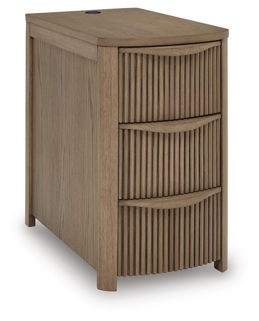Camdill Chairside End Table - Light Brown (T208-SI)