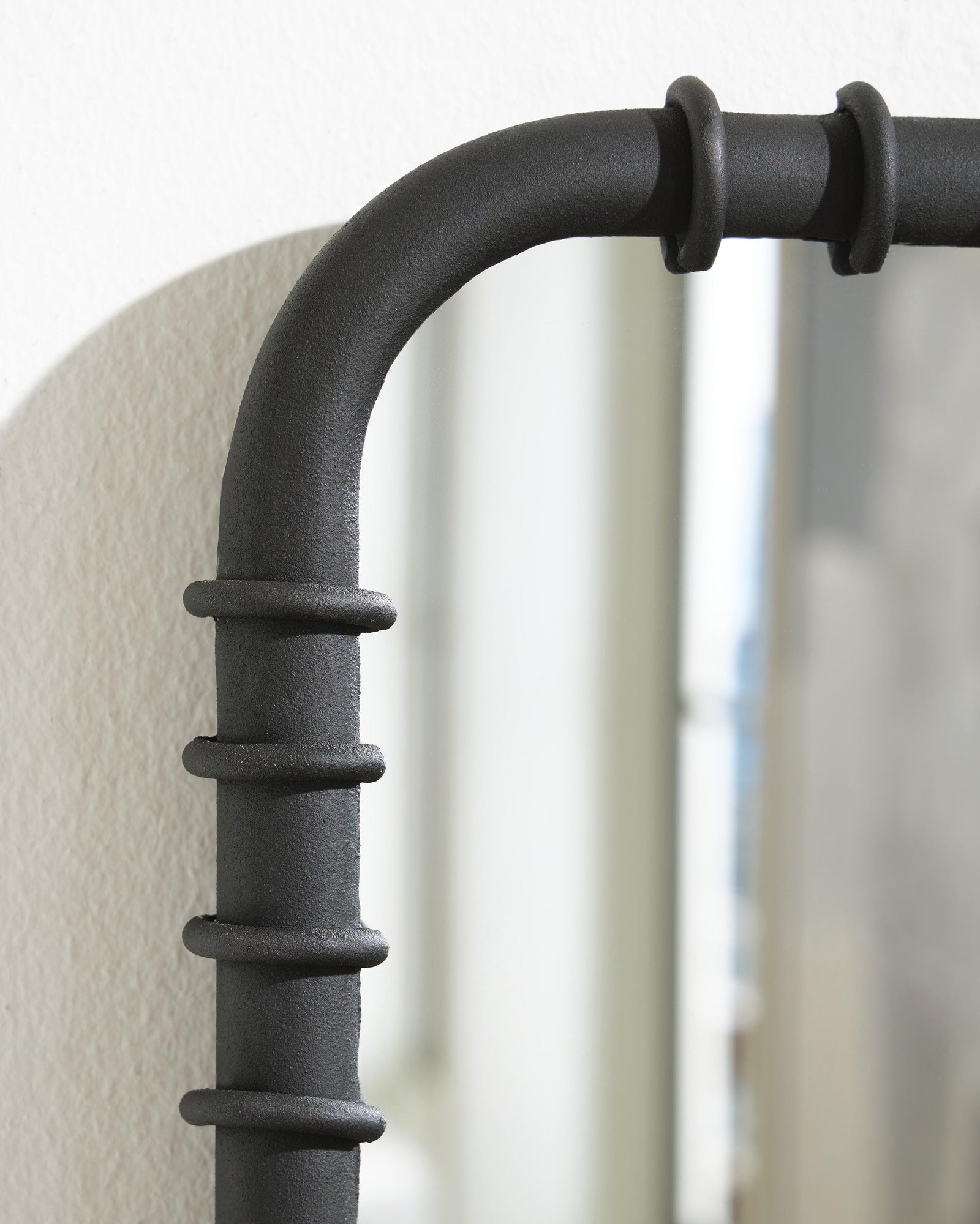 Judlow Accent Mirror (A8010419-SI) - Image 6