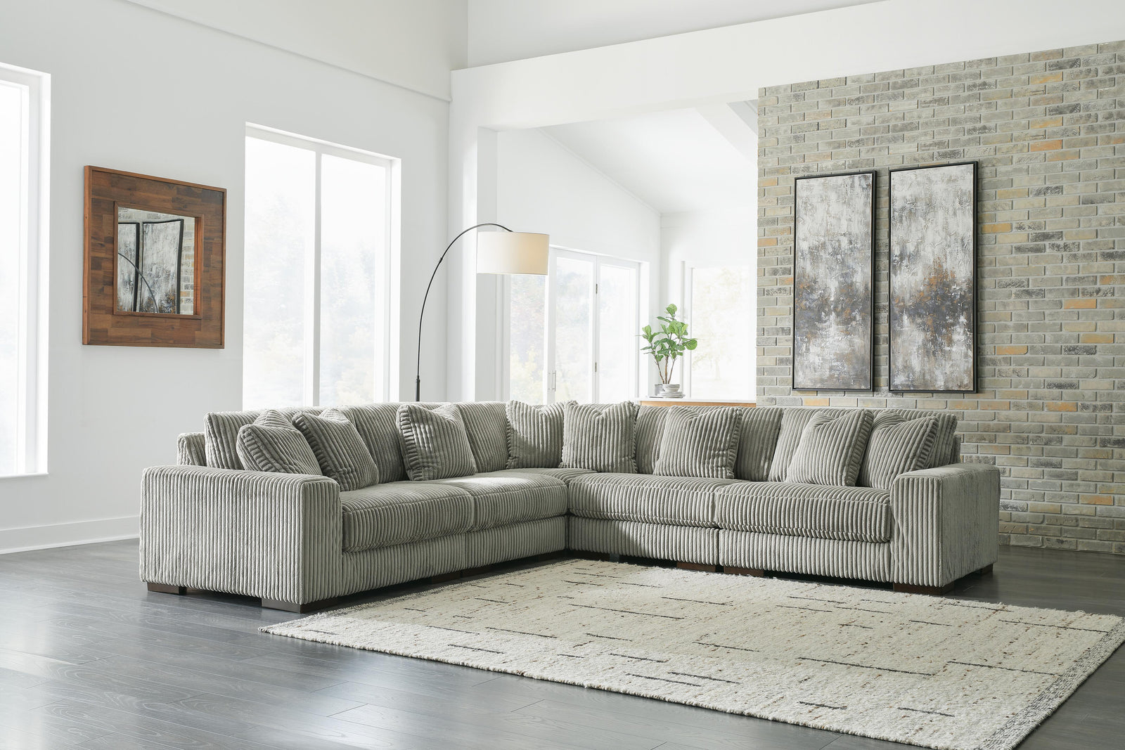Lindyn 5-Piece Sectional and Ottoman (21105-SI) - Image 8