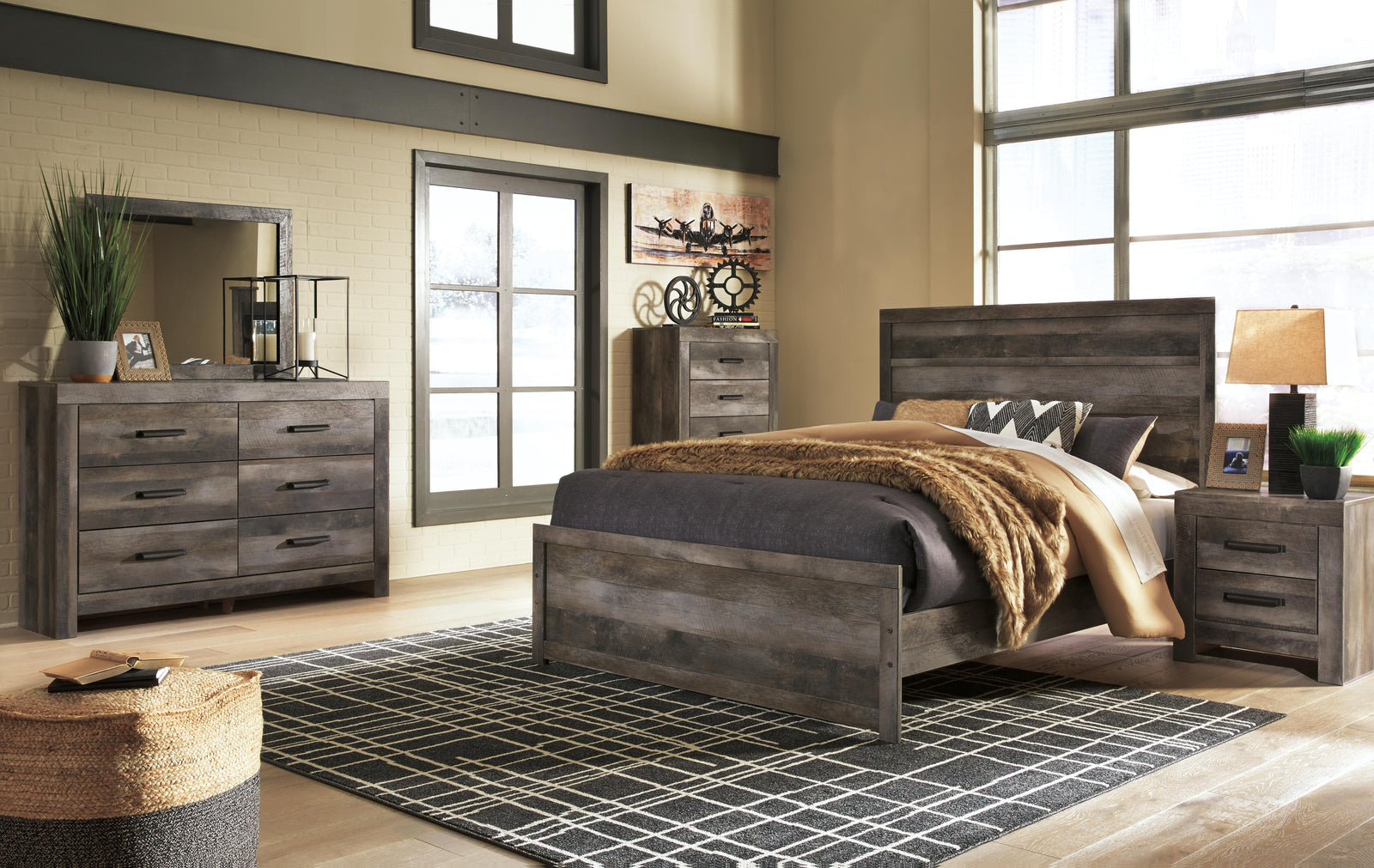 Wynnlow Panel Bed - Gray (B440-SI) - Image 4