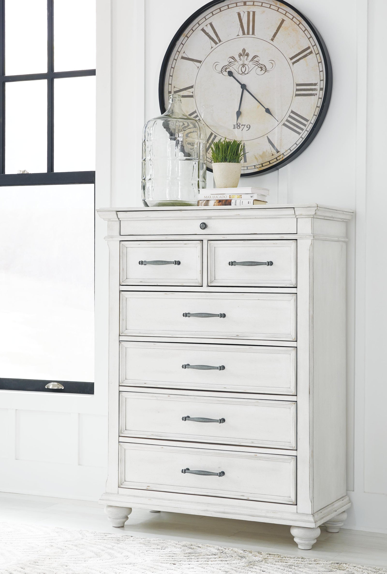Kanwyn Chest of Drawers - Whitewash (B777-SI) - Image 4