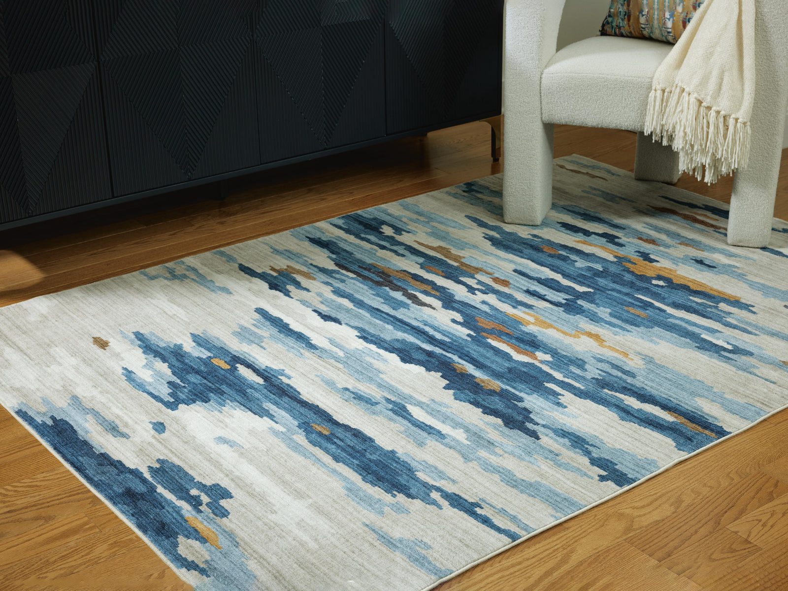 Vinlett 8 x 10 Washable Rug (R40704-SI) - Image 2