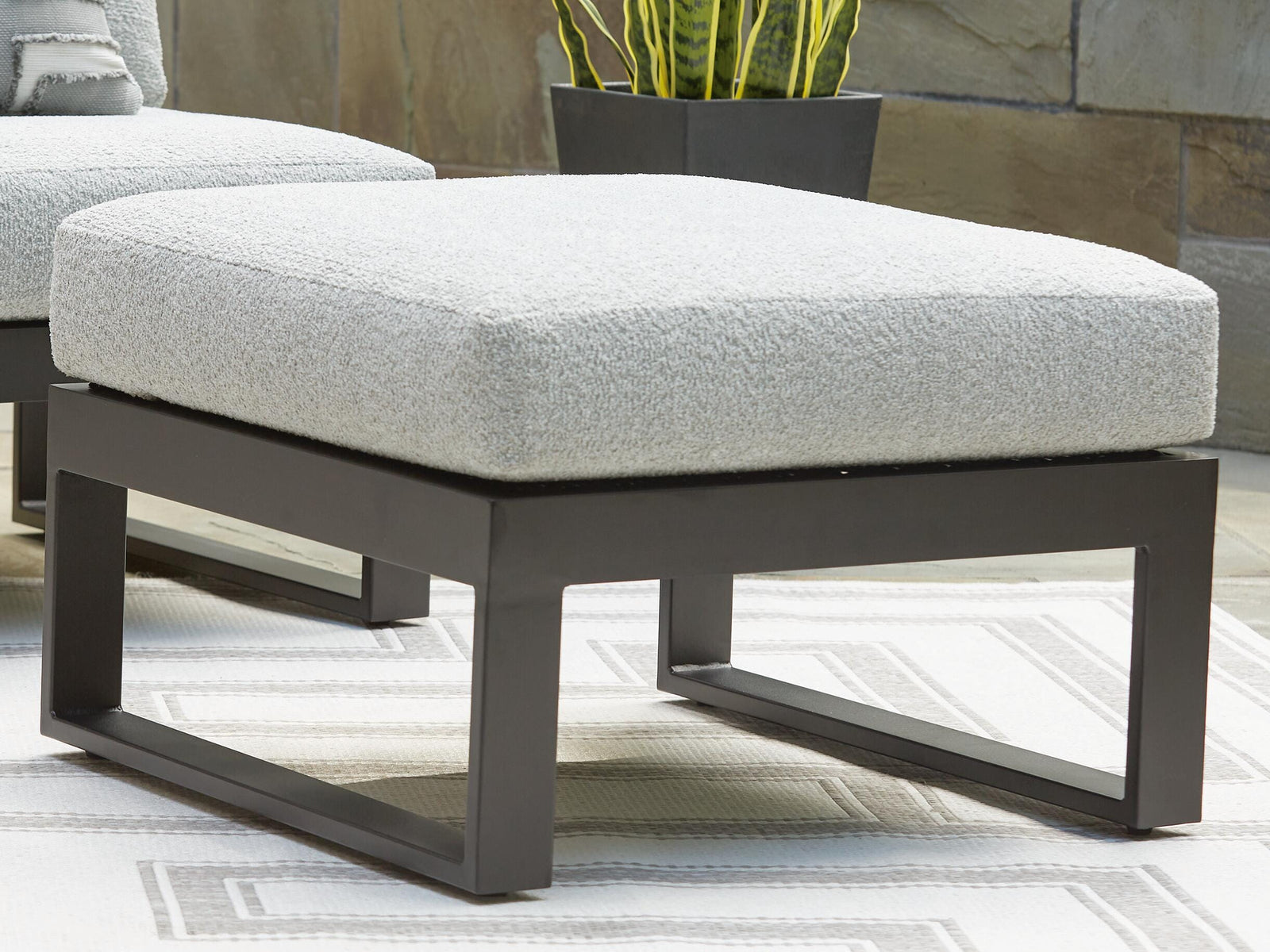 Beachloft Outdoor Corner Chair with Cushion (P490-SI) - Image 13