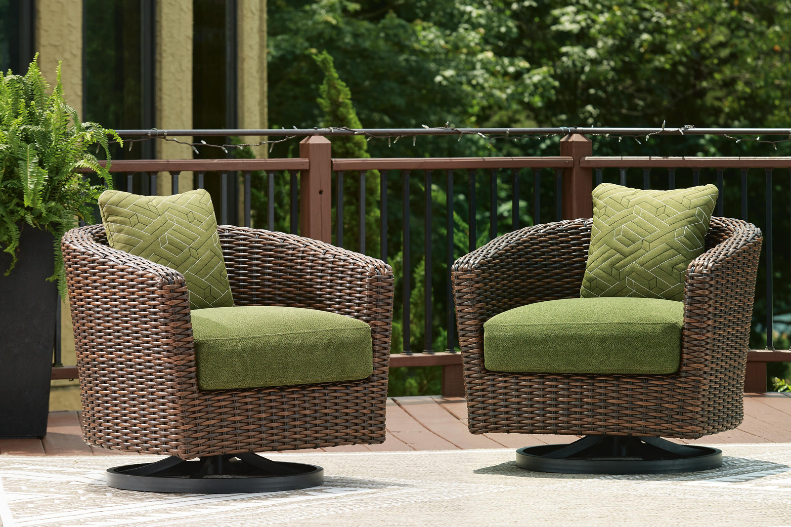 Horizon Hall Outdoor Swivel Lounge Chair with Cushion (P572-SI) - Image 6