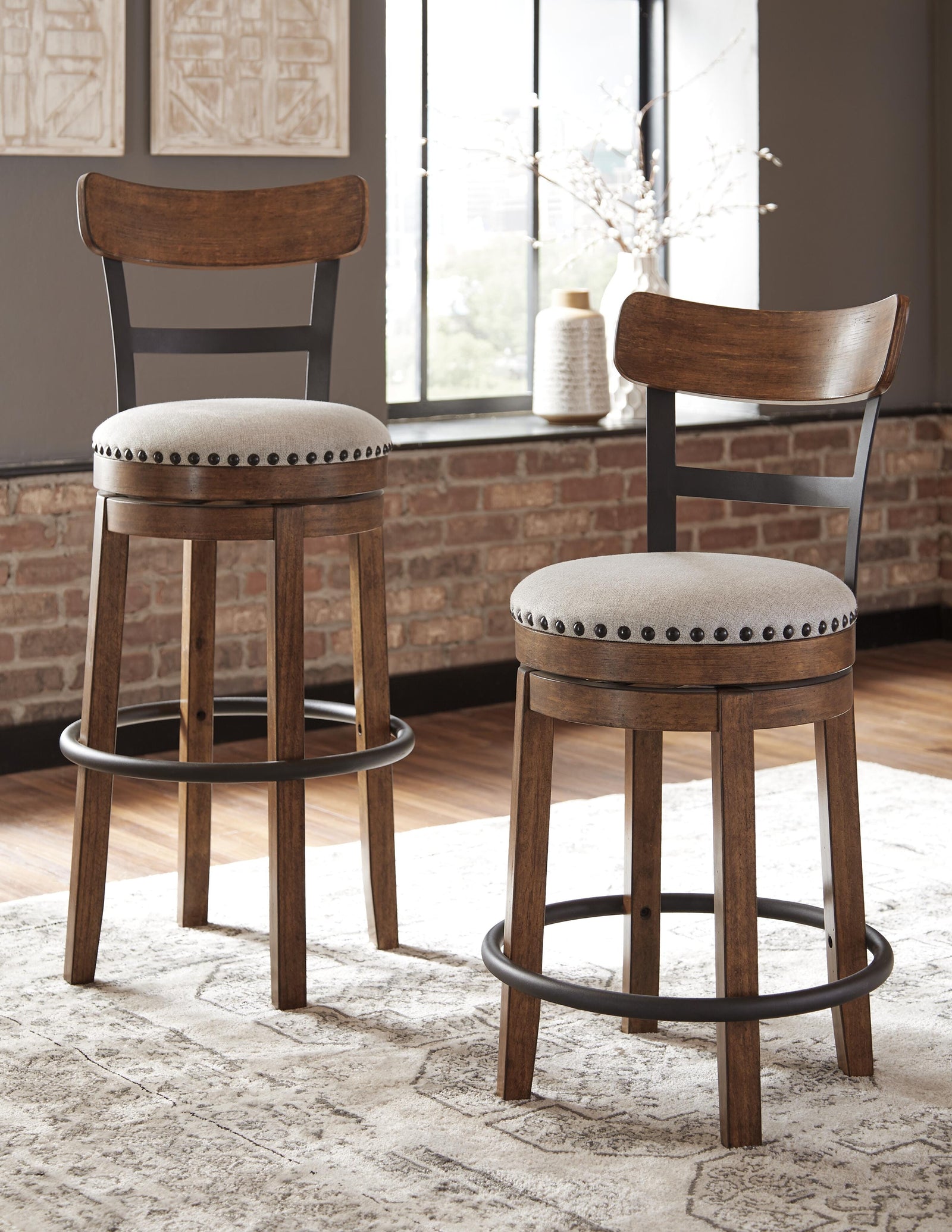 Valebeck Bar Height Bar Stool (D546-SI) - Image 20