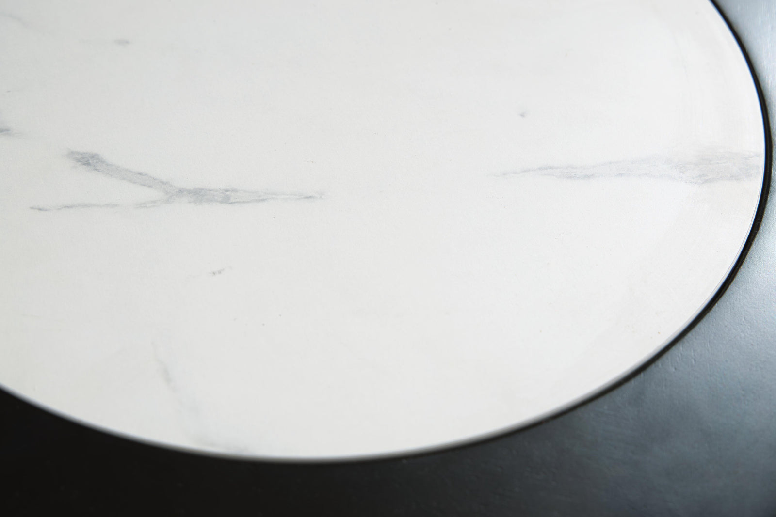 Grayman End Table - Black (T650-SI) - Image 4
