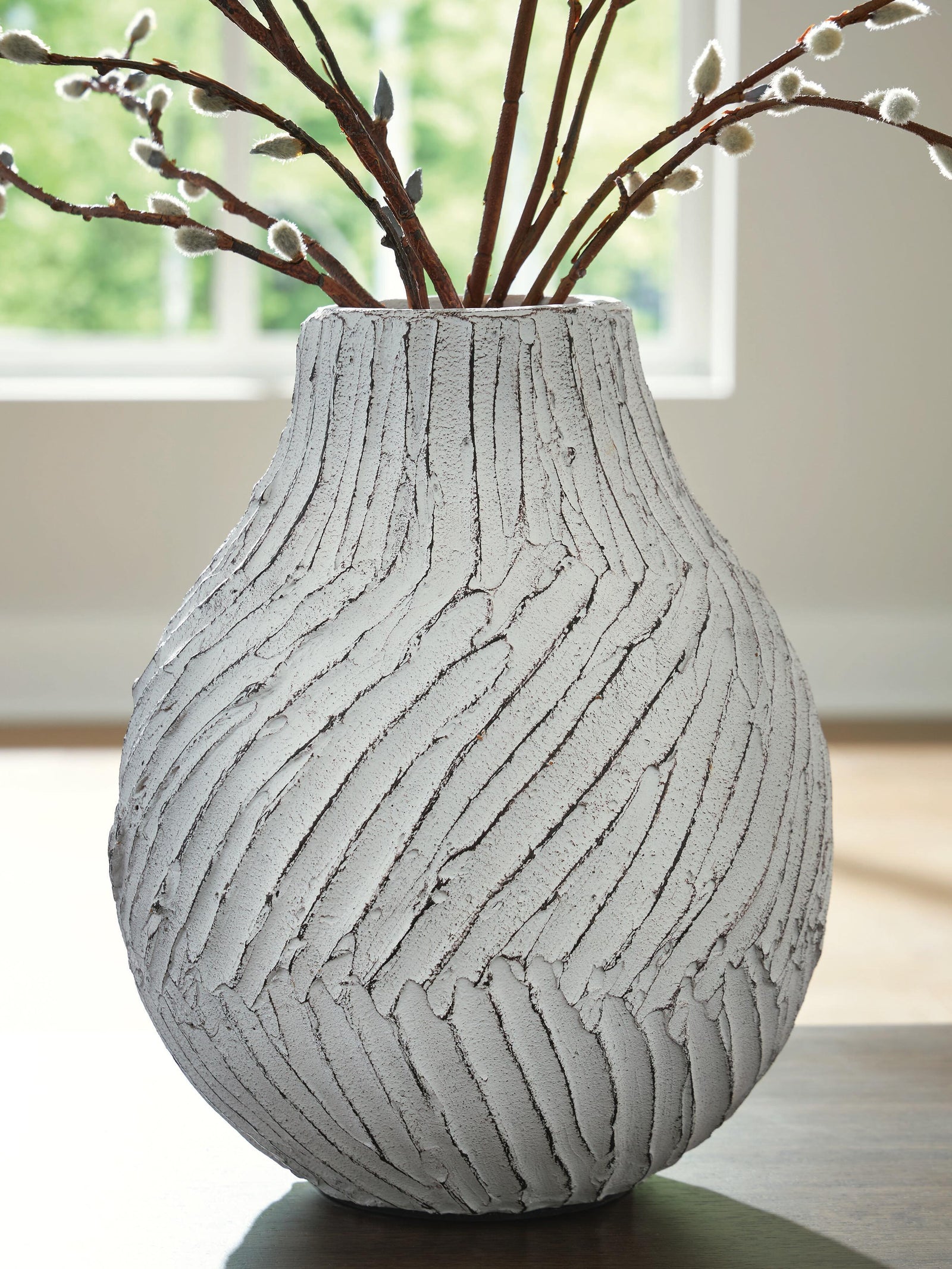 Shelvie Vase (A2000849-SI) - Image 2