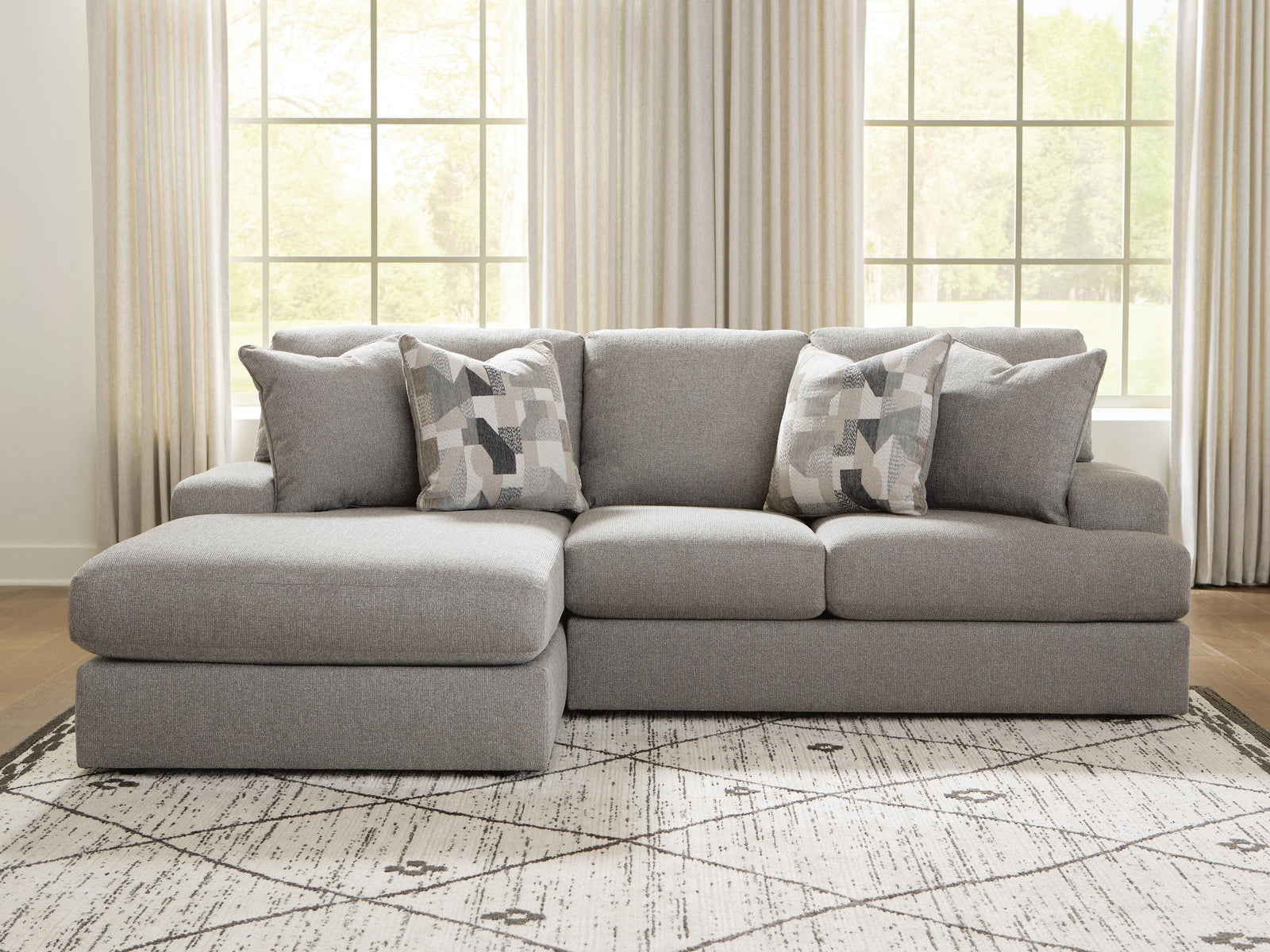 Lindon 2-Piece Sectional with Chaise (84704-SI) - Image 2