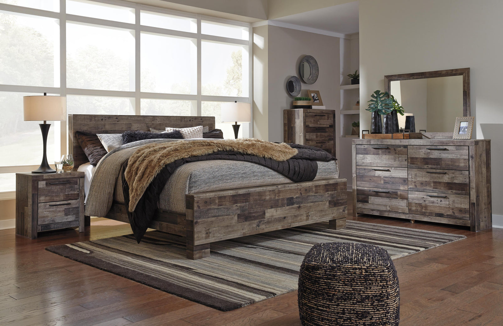 Derekson Panel Bed - Multi Gray (B200-SI) - Image 4