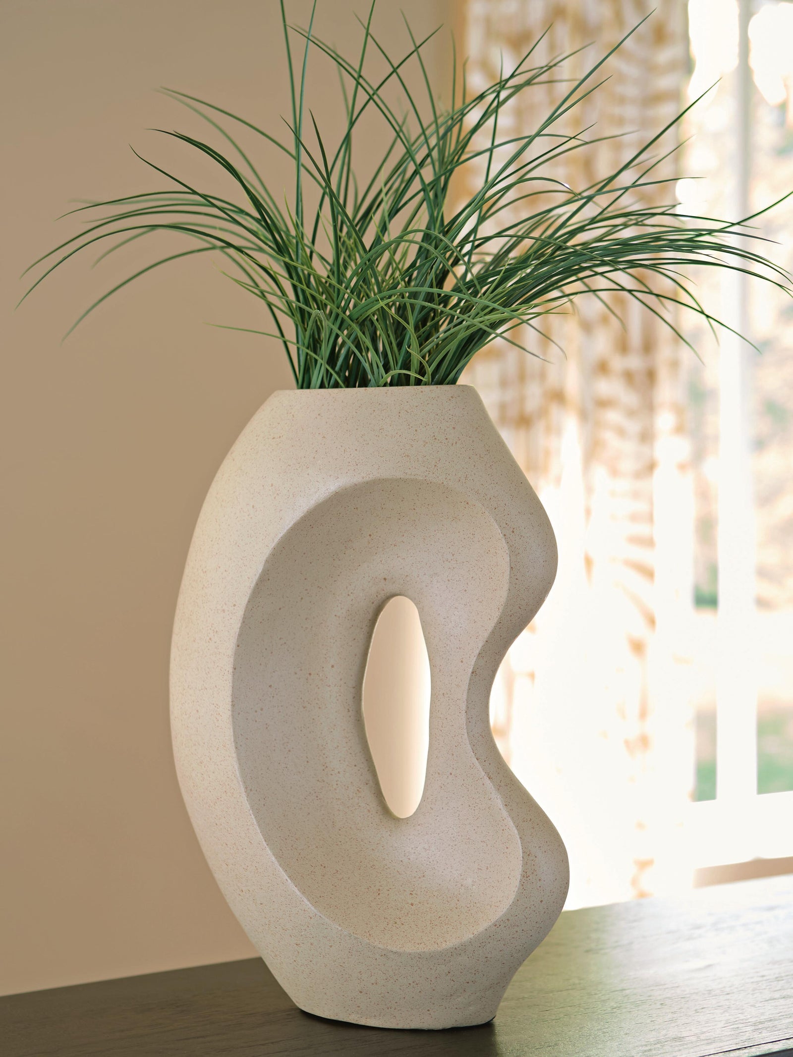 Odion Vase (A2000842-SI) - Image 2