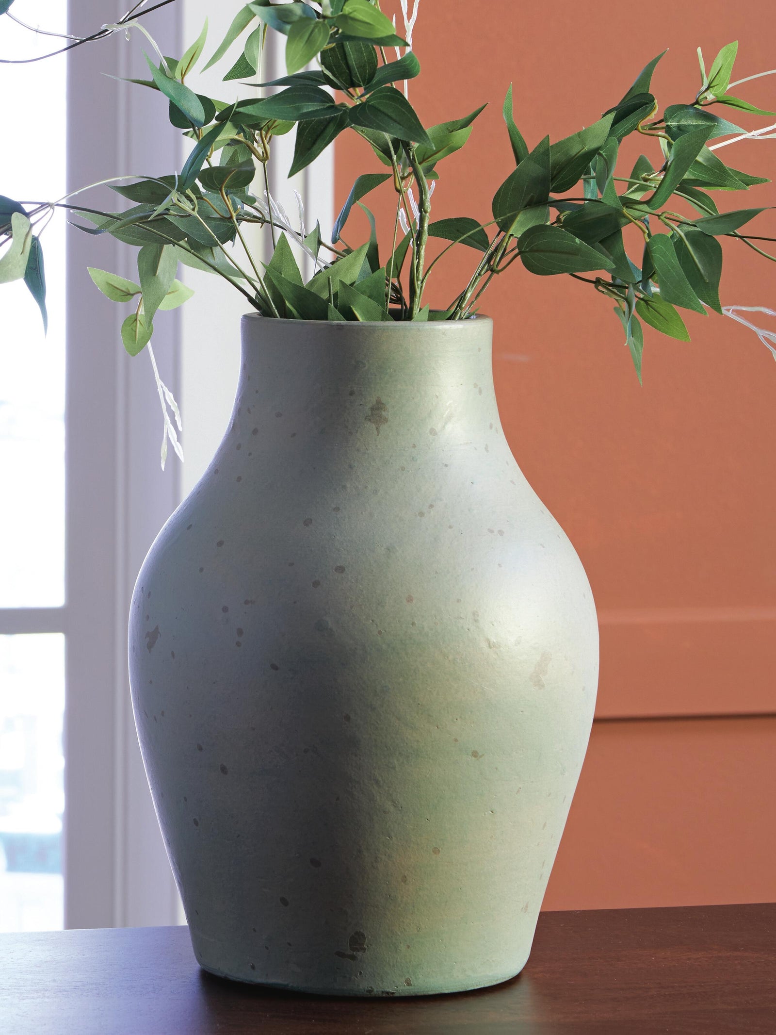 Baychester Vase (A2000806-SI) - Image 2
