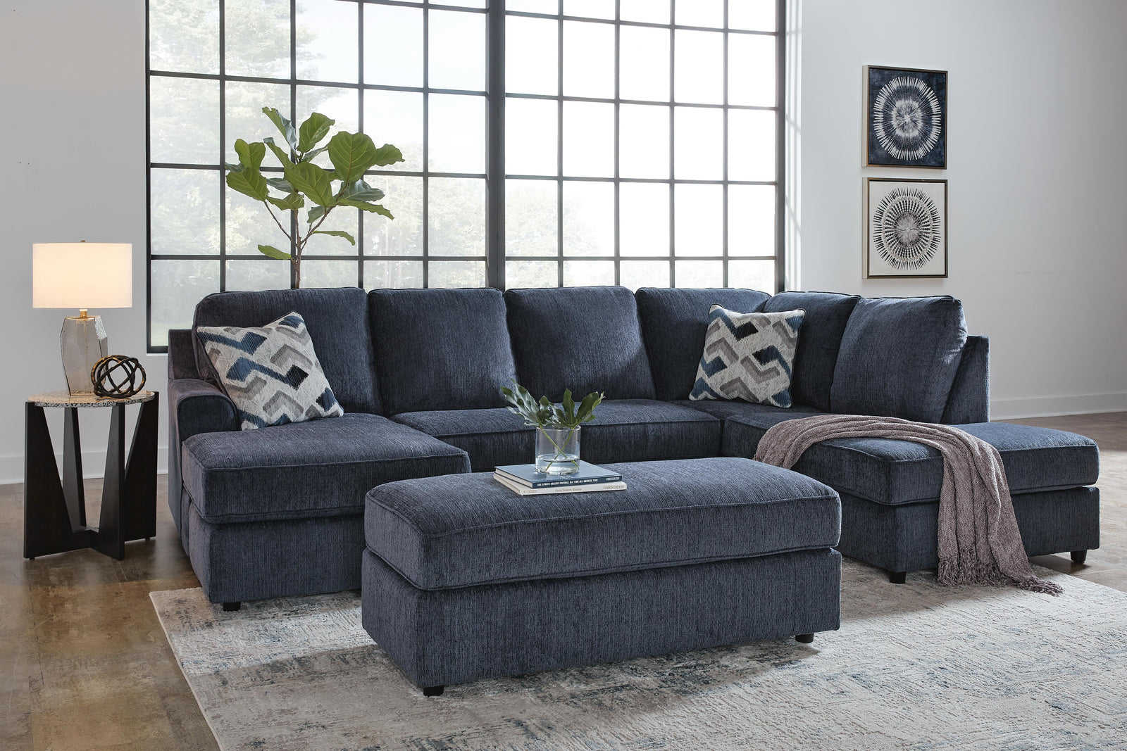 Albar Place 2-Piece Sectional and Ottoman (95302-SI) - Image 10