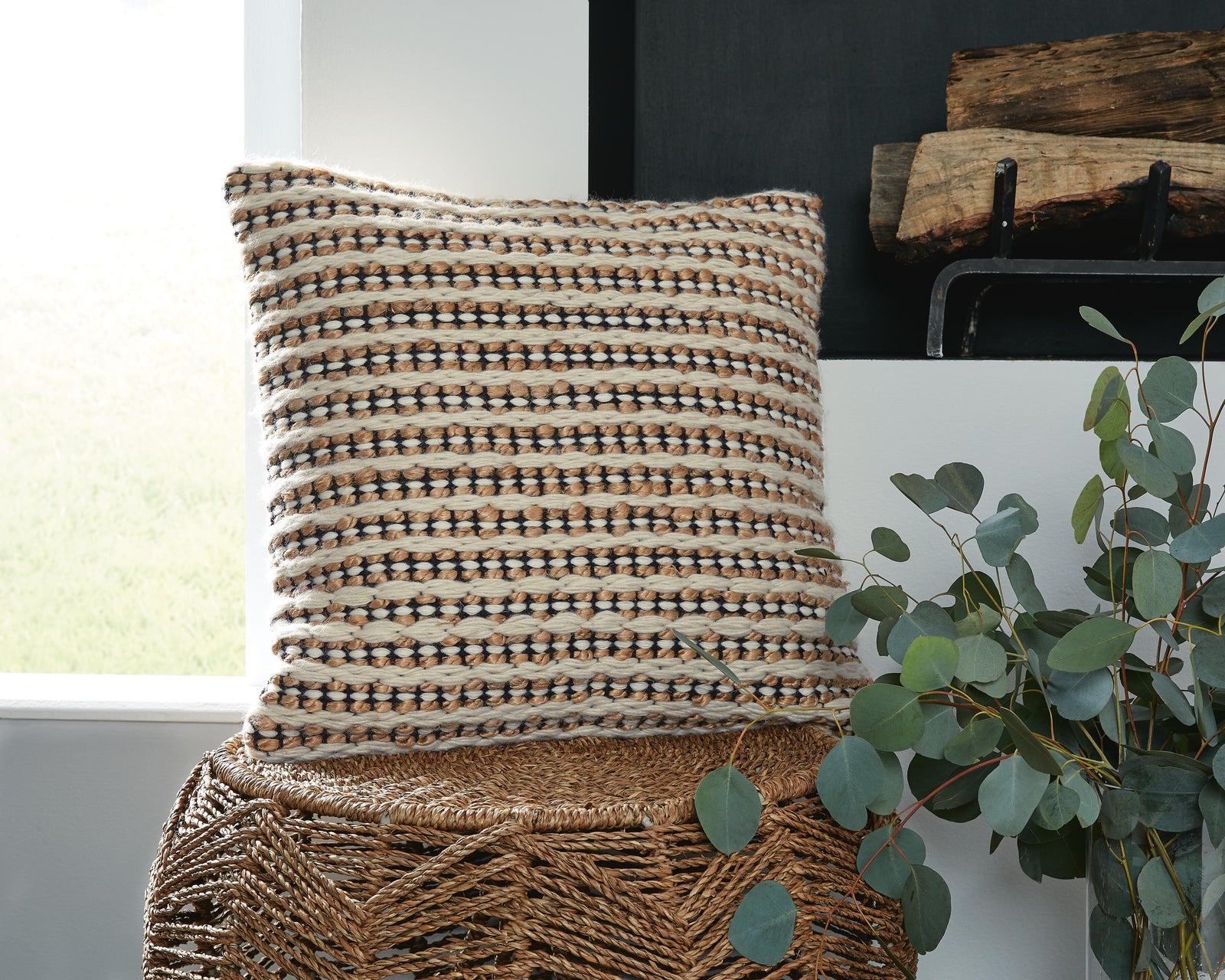 Nealington Pillow (Set of 4) (A1000929-SI) - Image 4