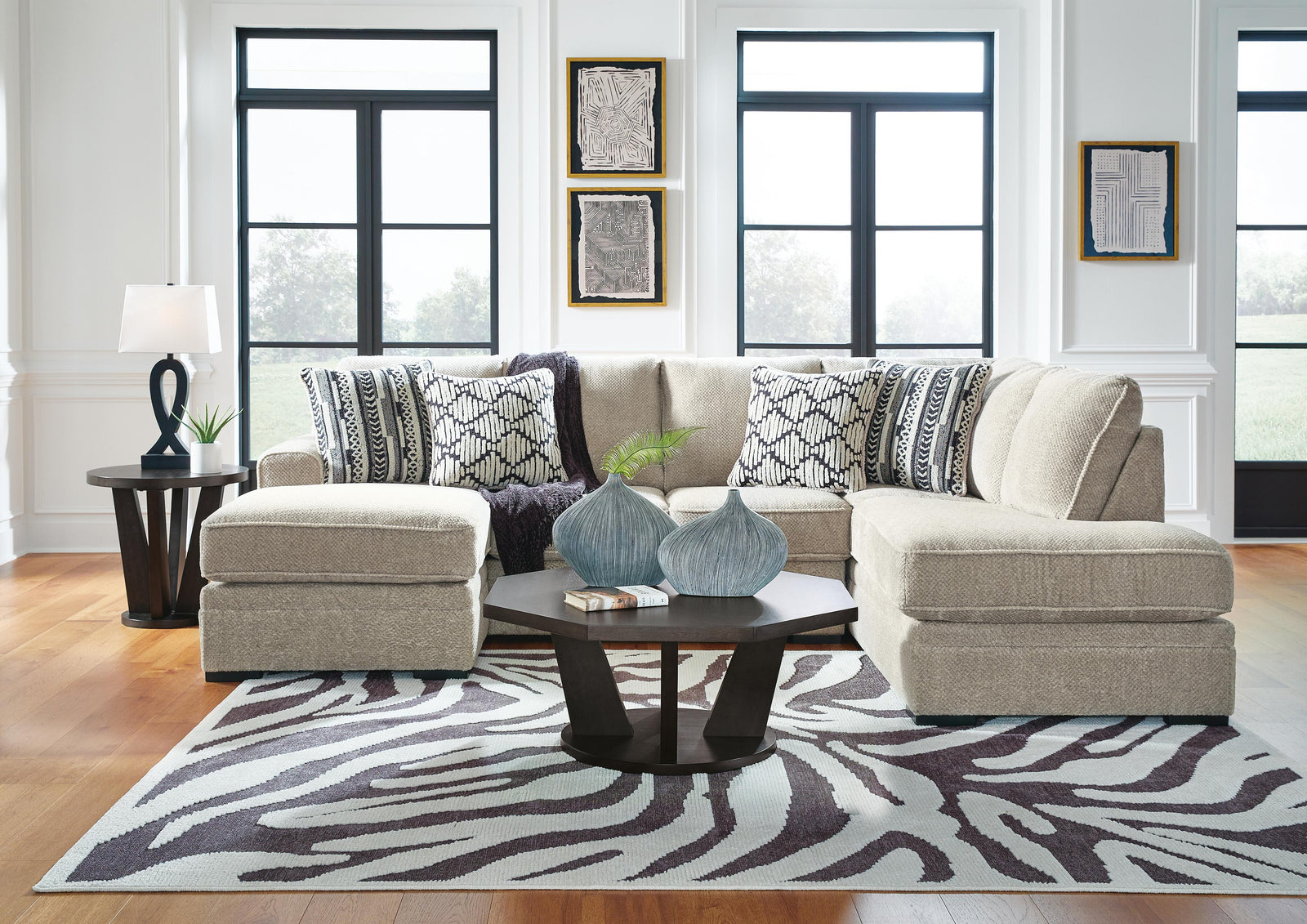 Calnita 2-Piece Sectional with Chaise (20502-SI) - Image 4