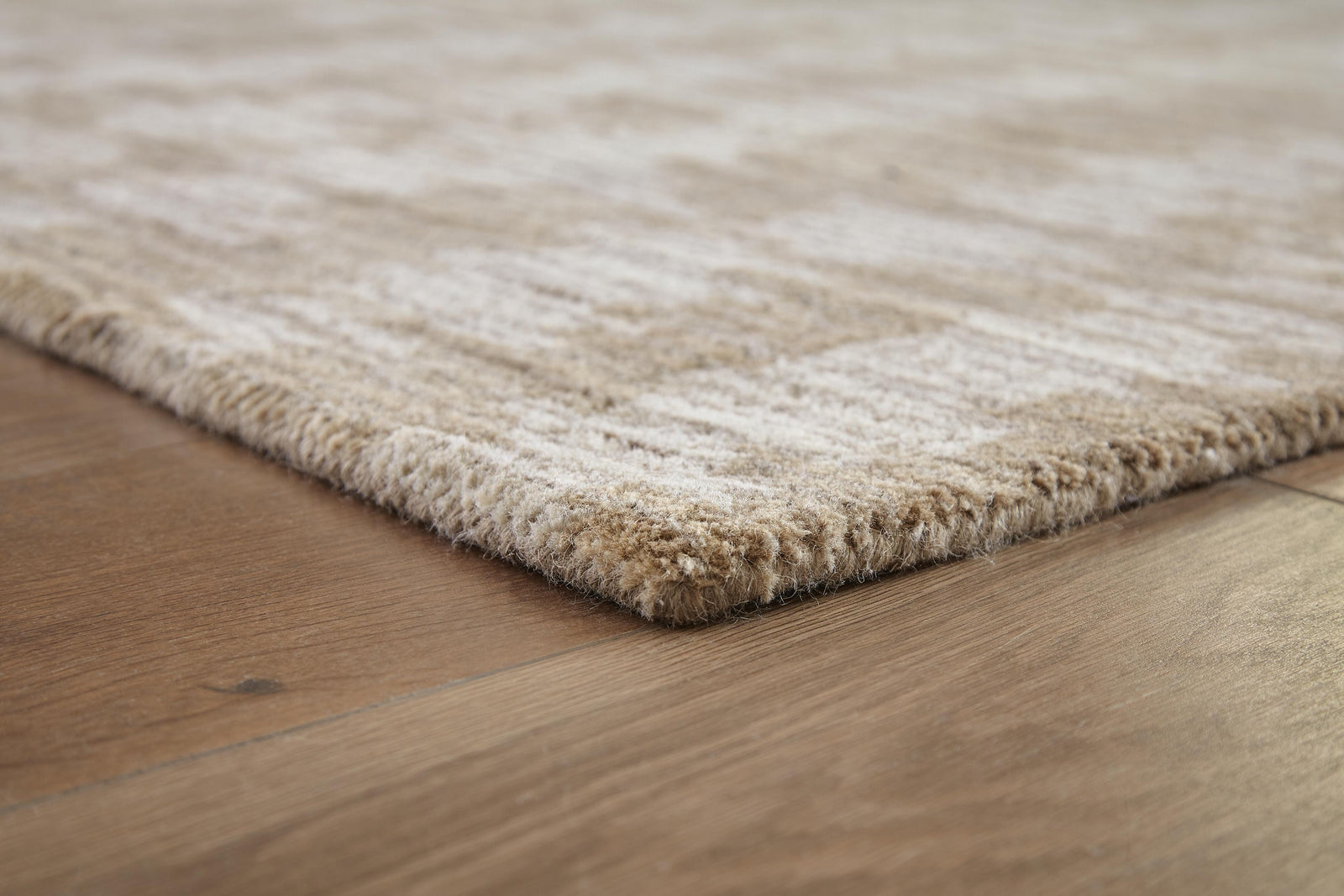 Abanlane 5 x 7 Rug (R40481-SI) - Image 3