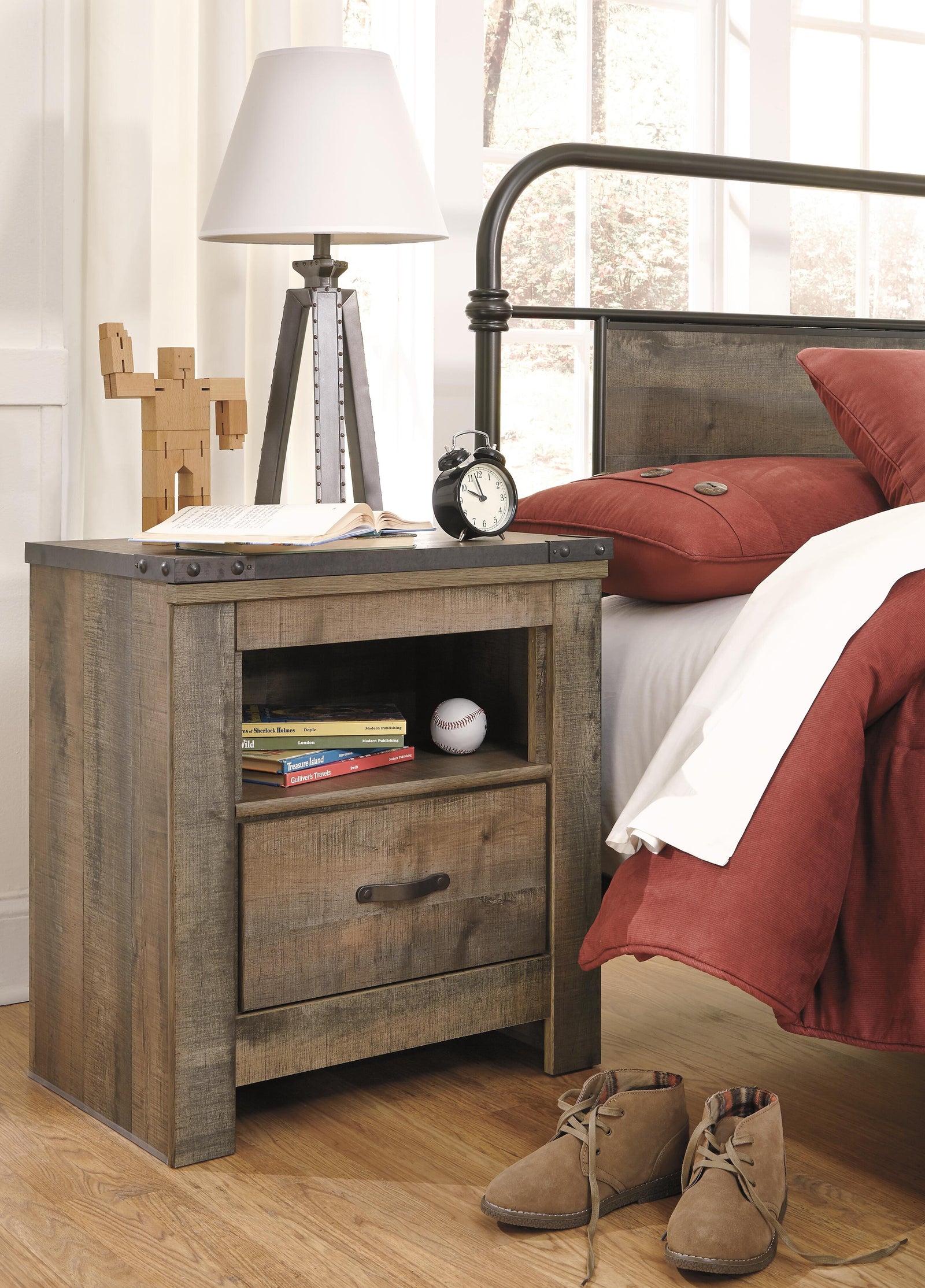 Trinell Panel Headboard, Dresser, Mirror and Nightstand (B446-SI) - Image 9
