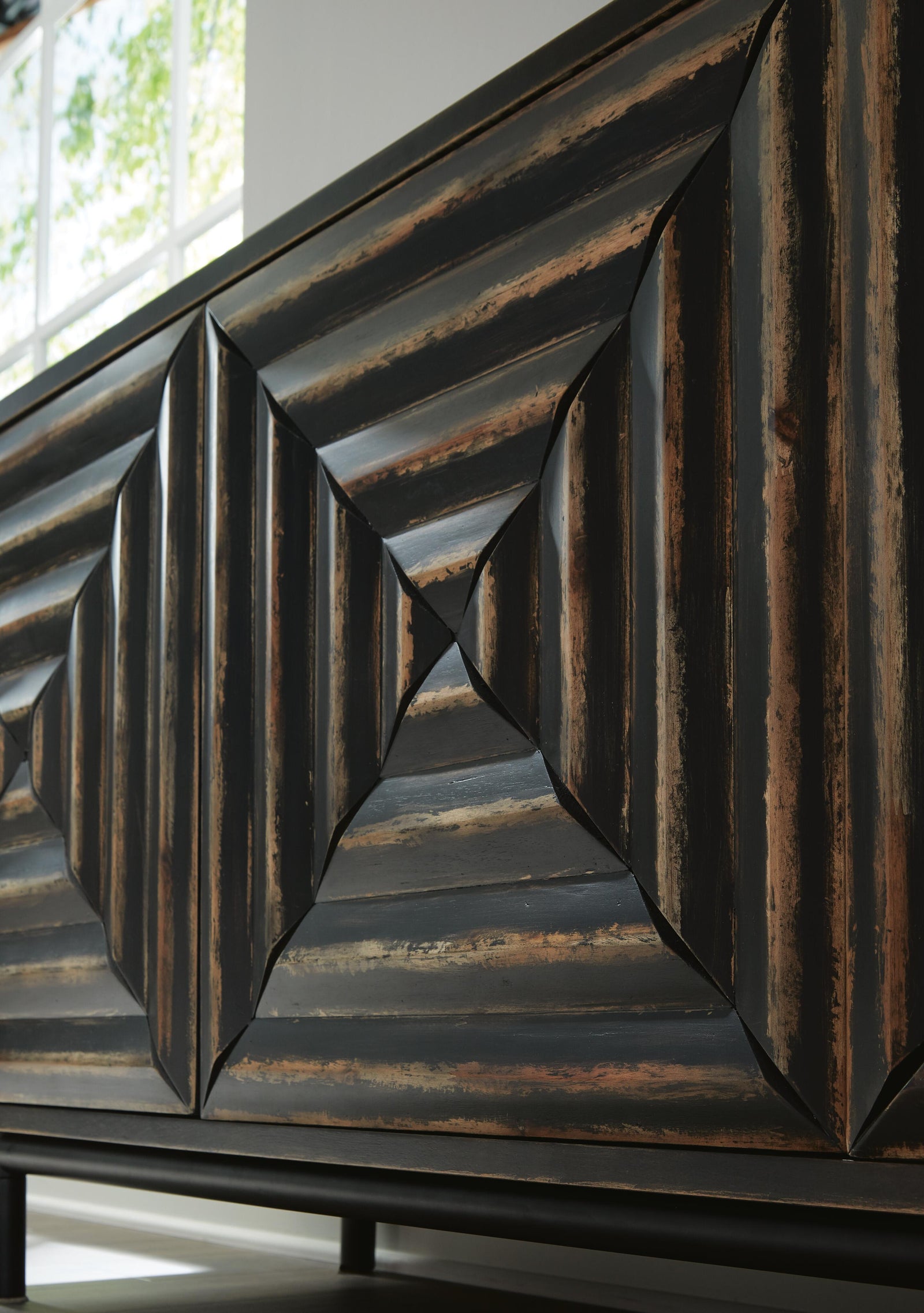 Fair Ridge Accent Cabinet (A4000573-SI) - Image 7