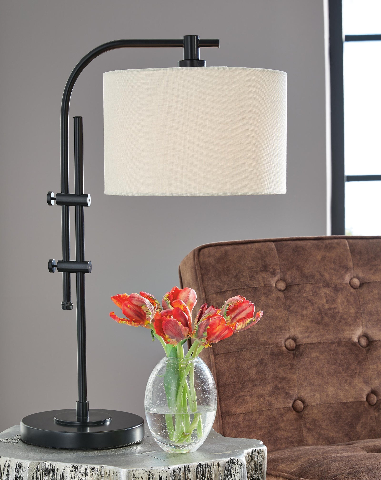 Baronvale Accent Lamp (Set of 2) (L206043-SI) - Image 3
